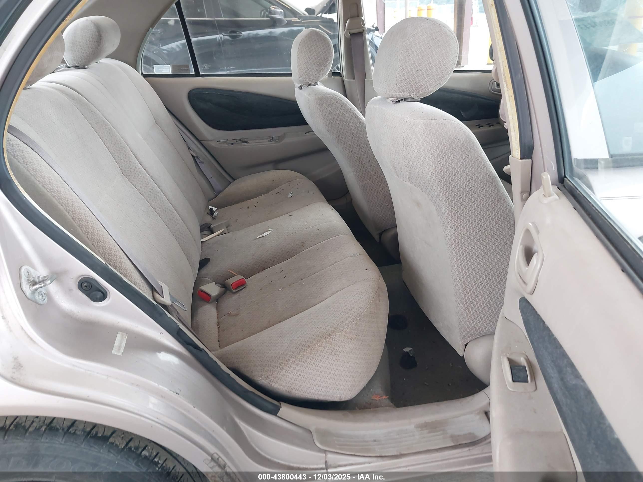 TOYOTA COROLLA image 8