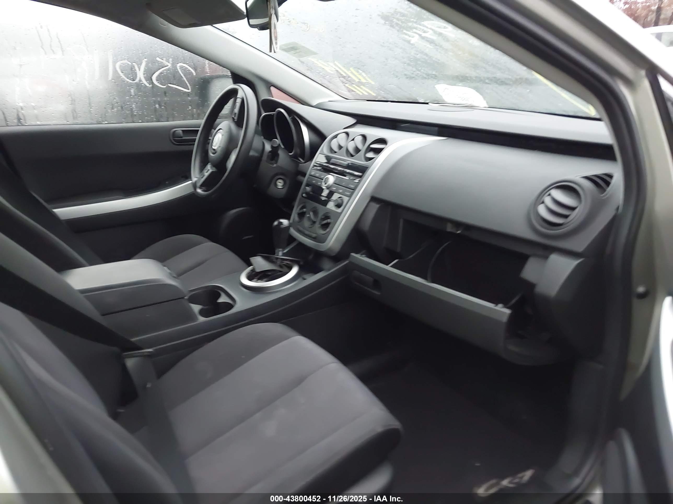 MAZDA CX-7 image 5