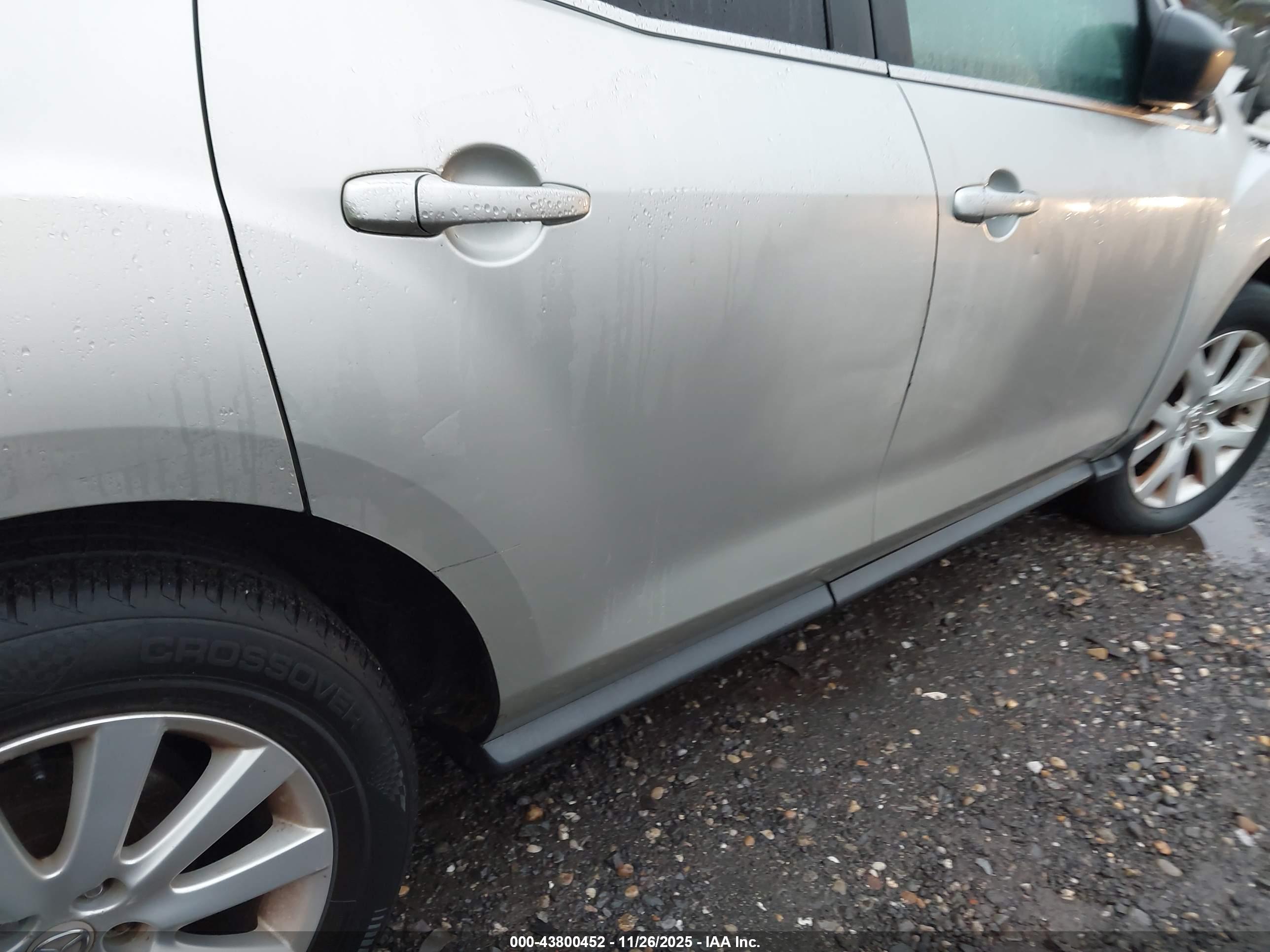 MAZDA CX-7 image 6