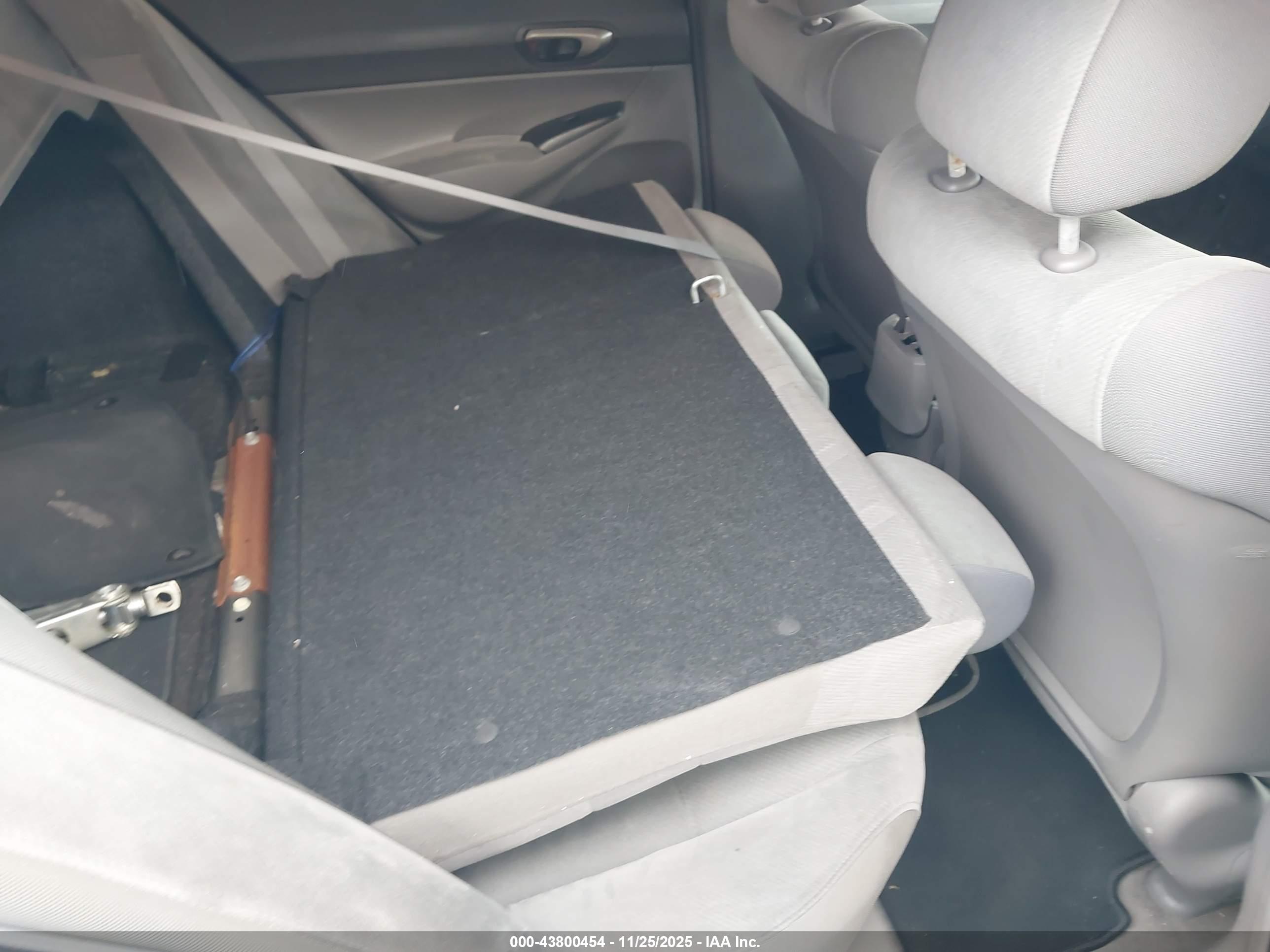 HONDA CIVIC image 8