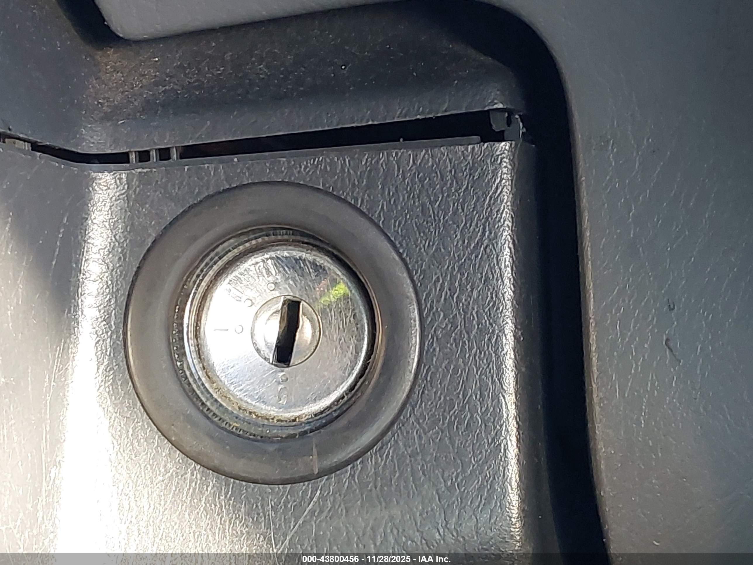 HONDA CR-V image 11