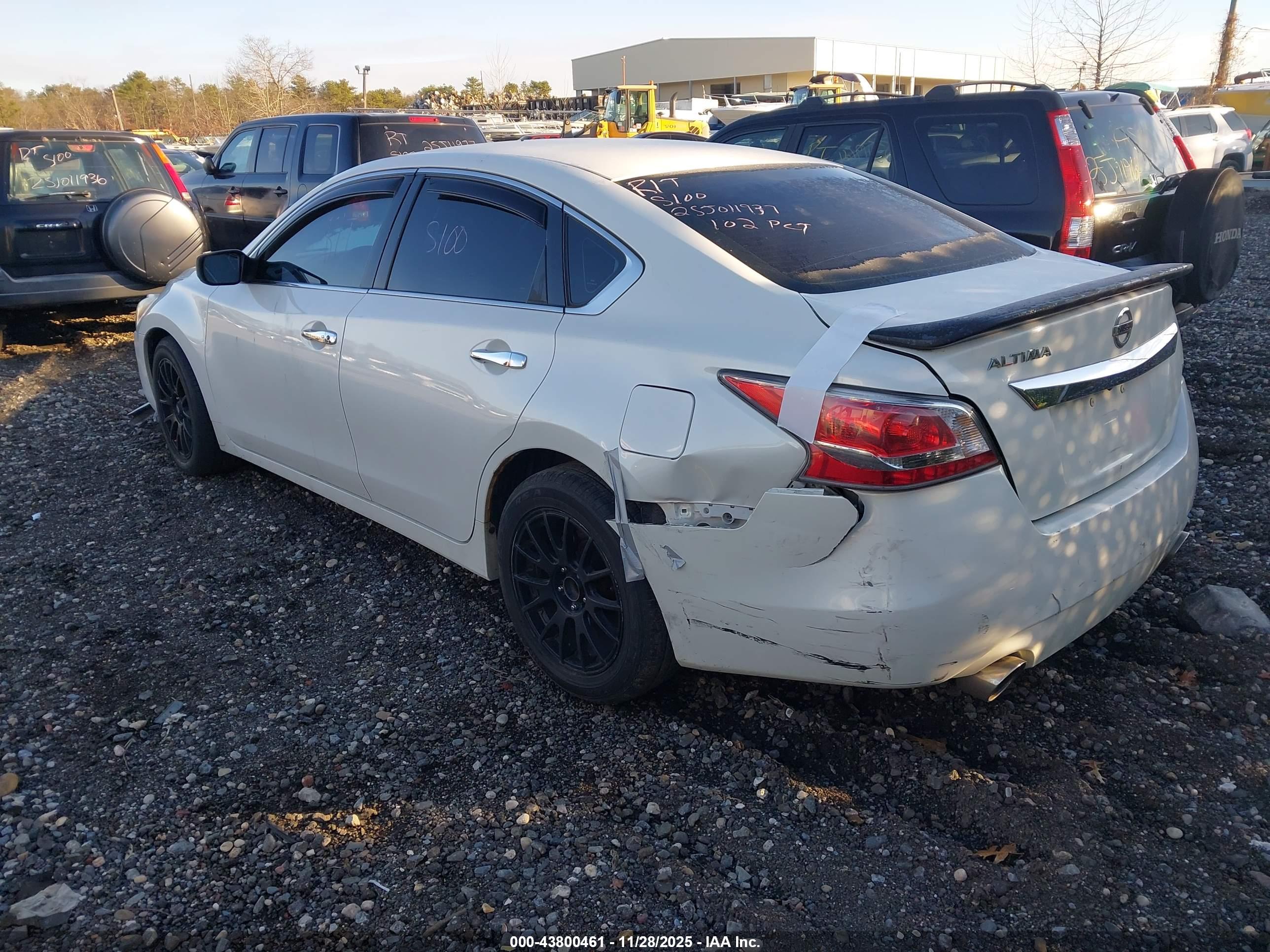 NISSAN ALTIMA image 3