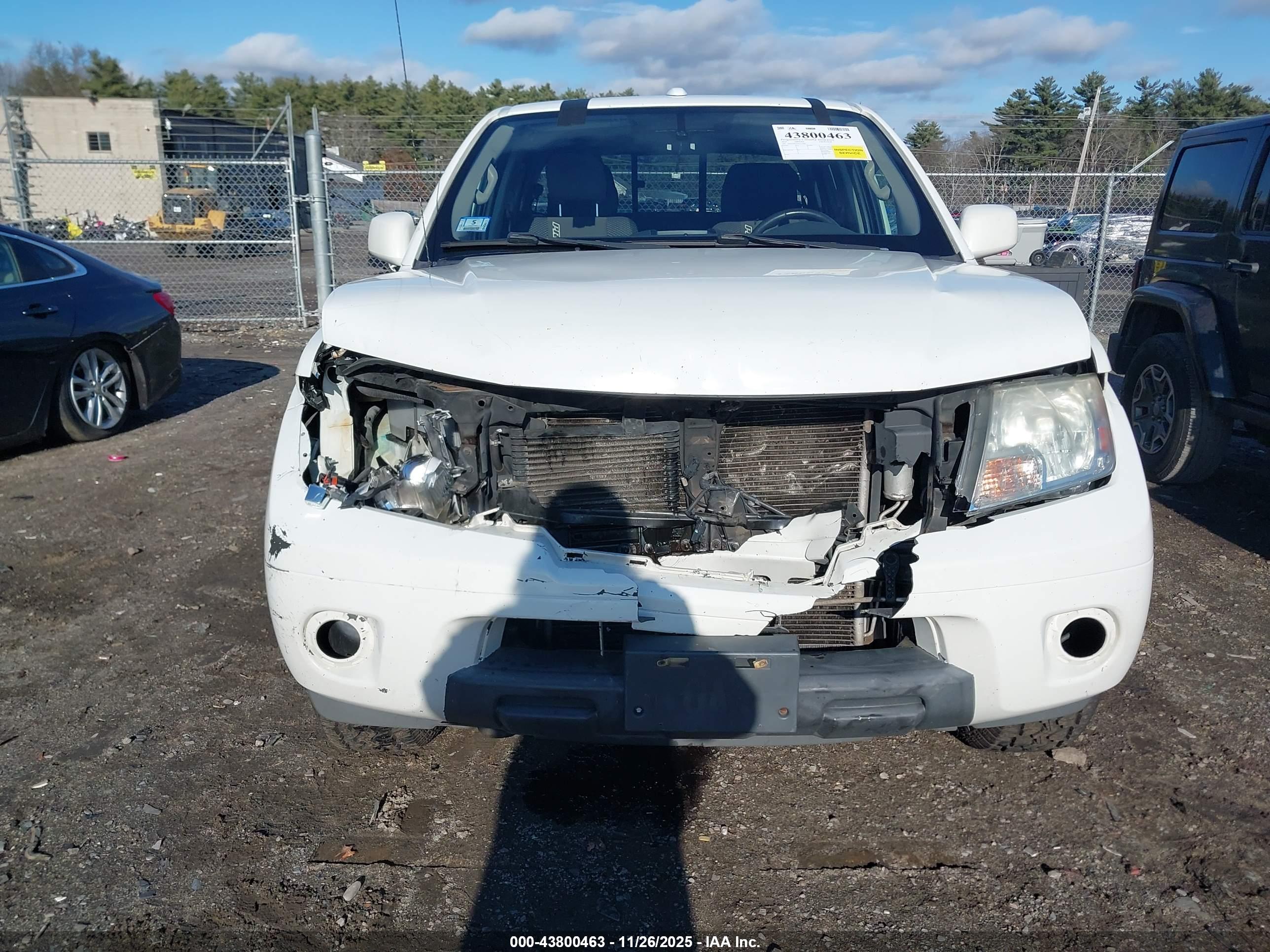 NISSAN FRONTIER image 6