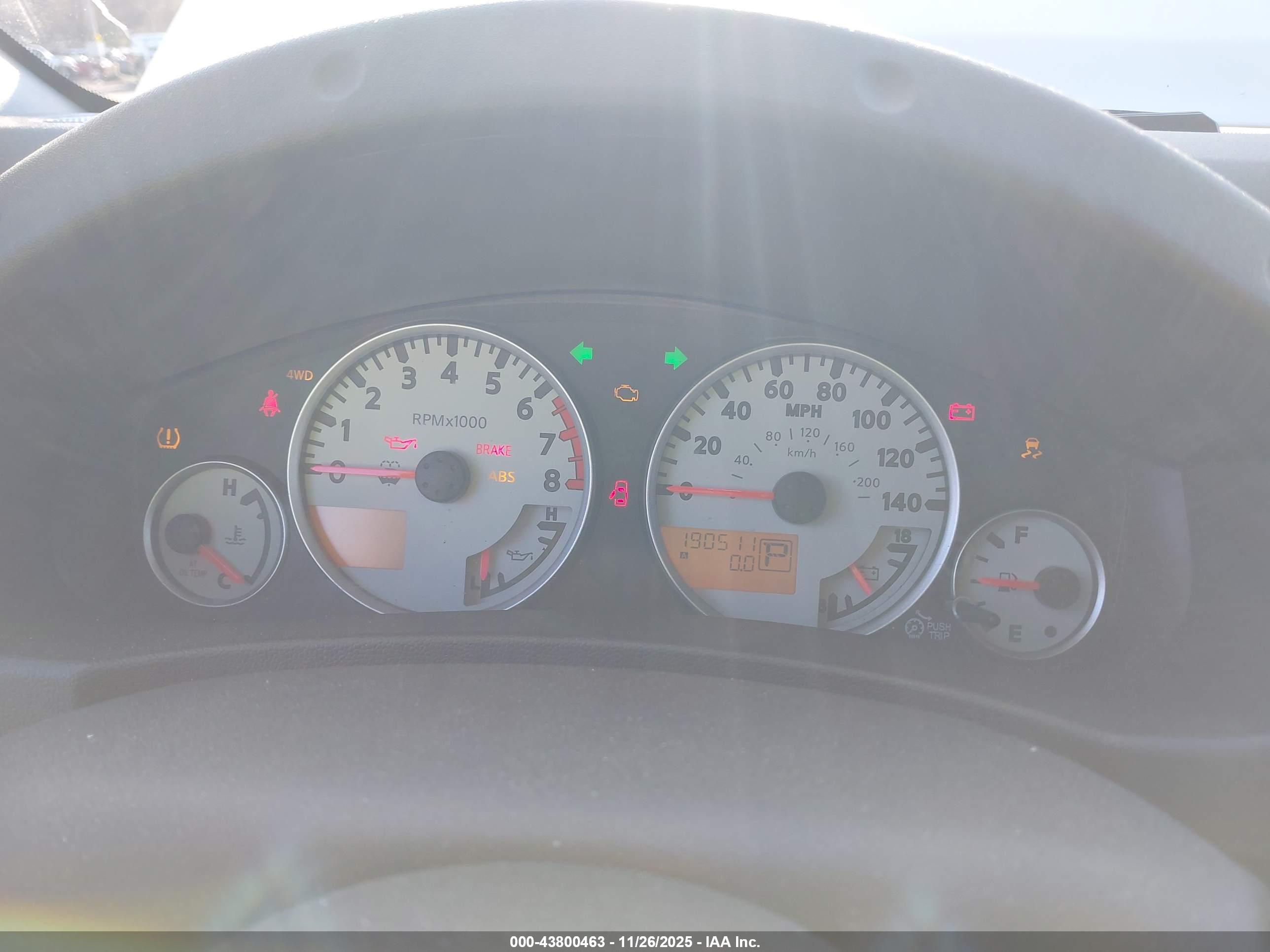 NISSAN FRONTIER image 7