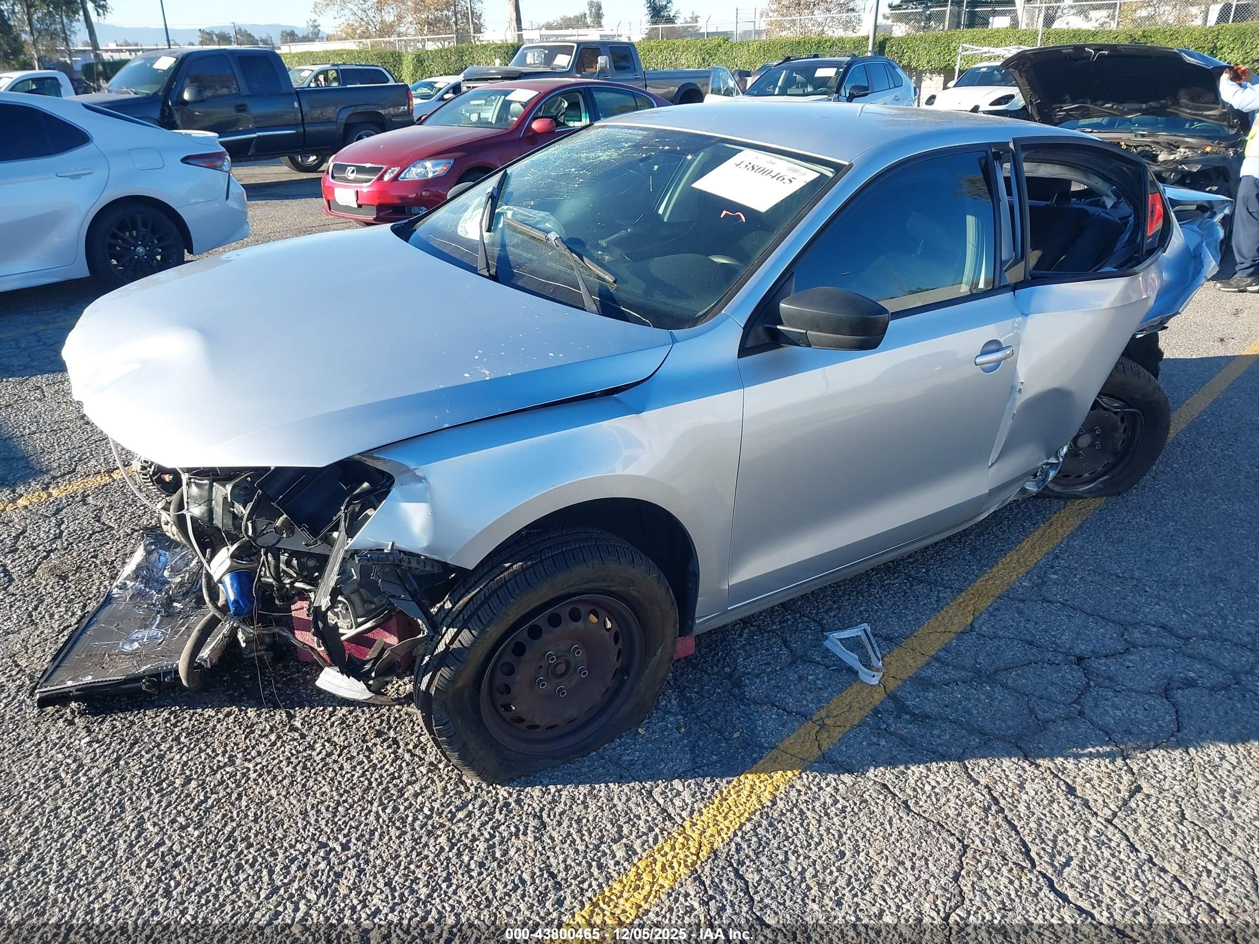 VOLKSWAGEN JETTA image 2