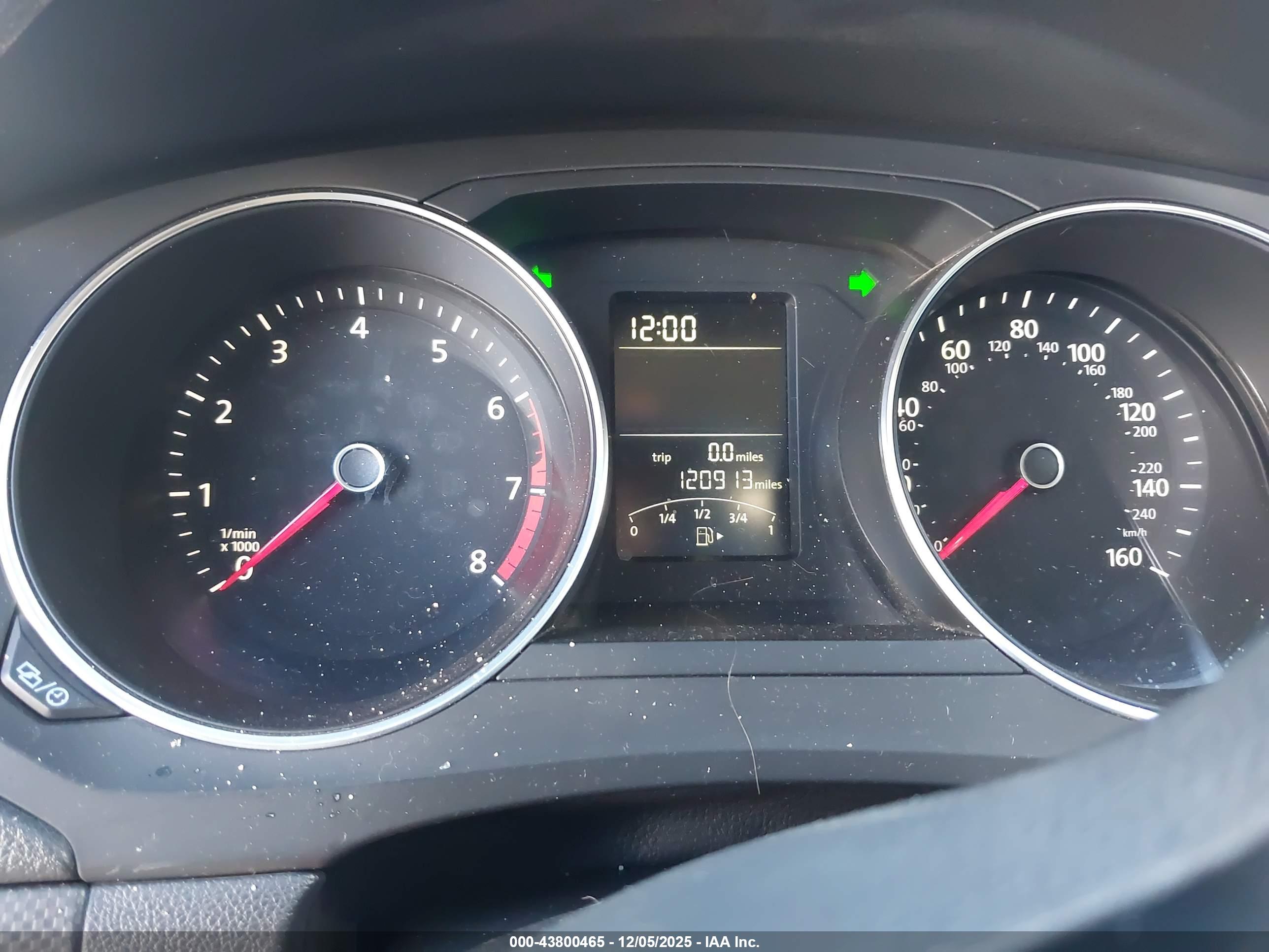 VOLKSWAGEN JETTA image 7