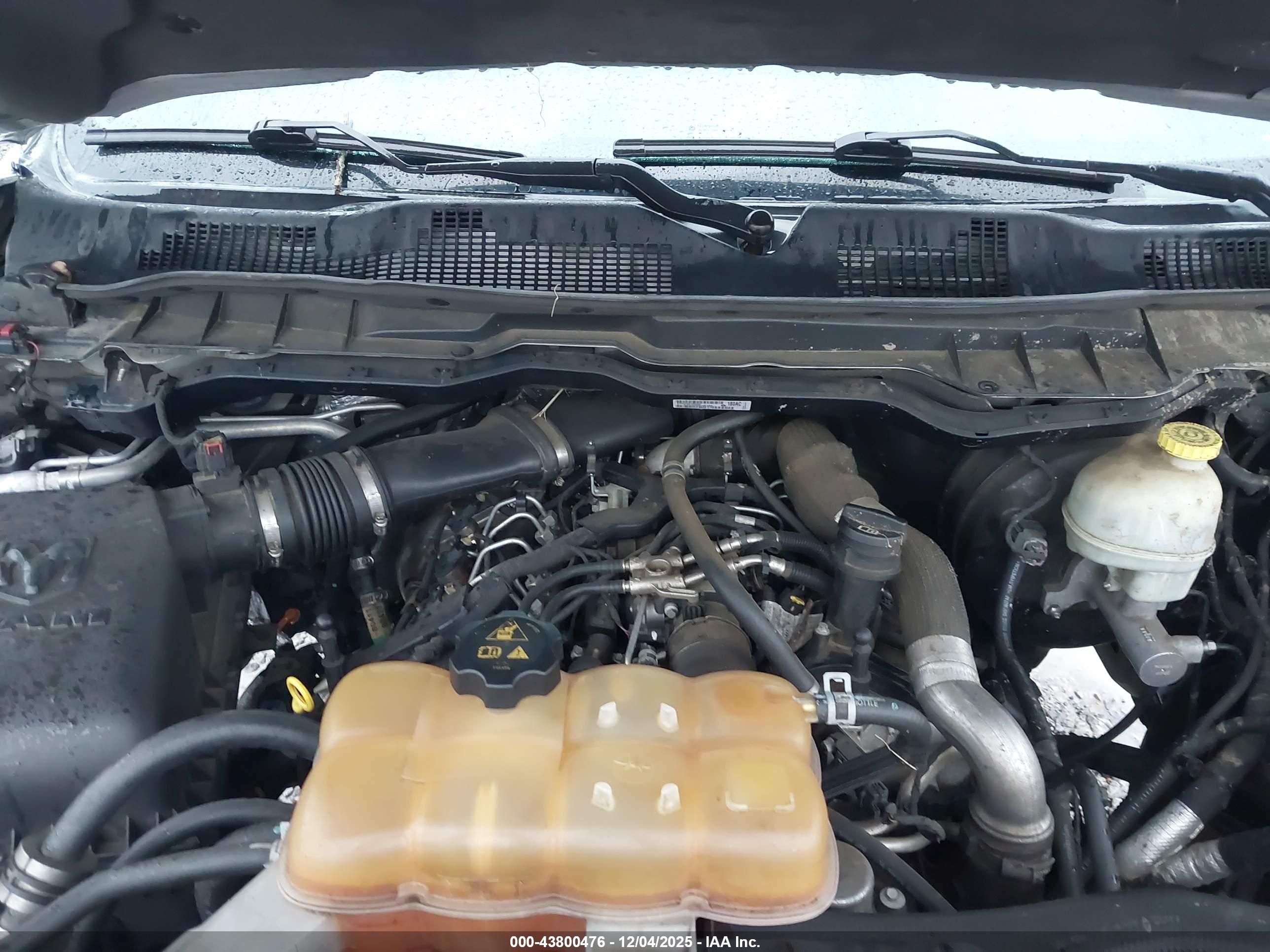 RAM 1500 image 10