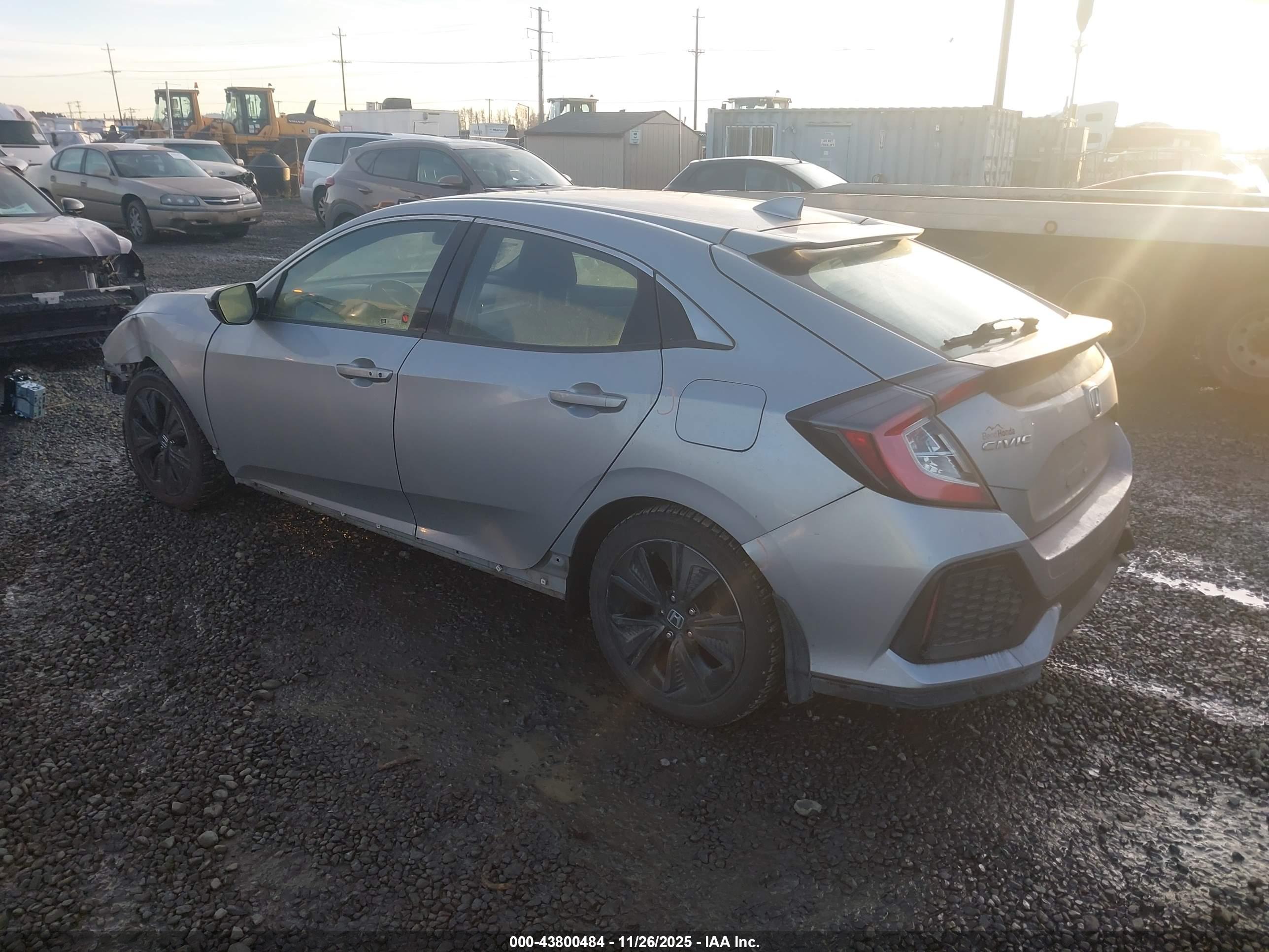 HONDA CIVIC image 3