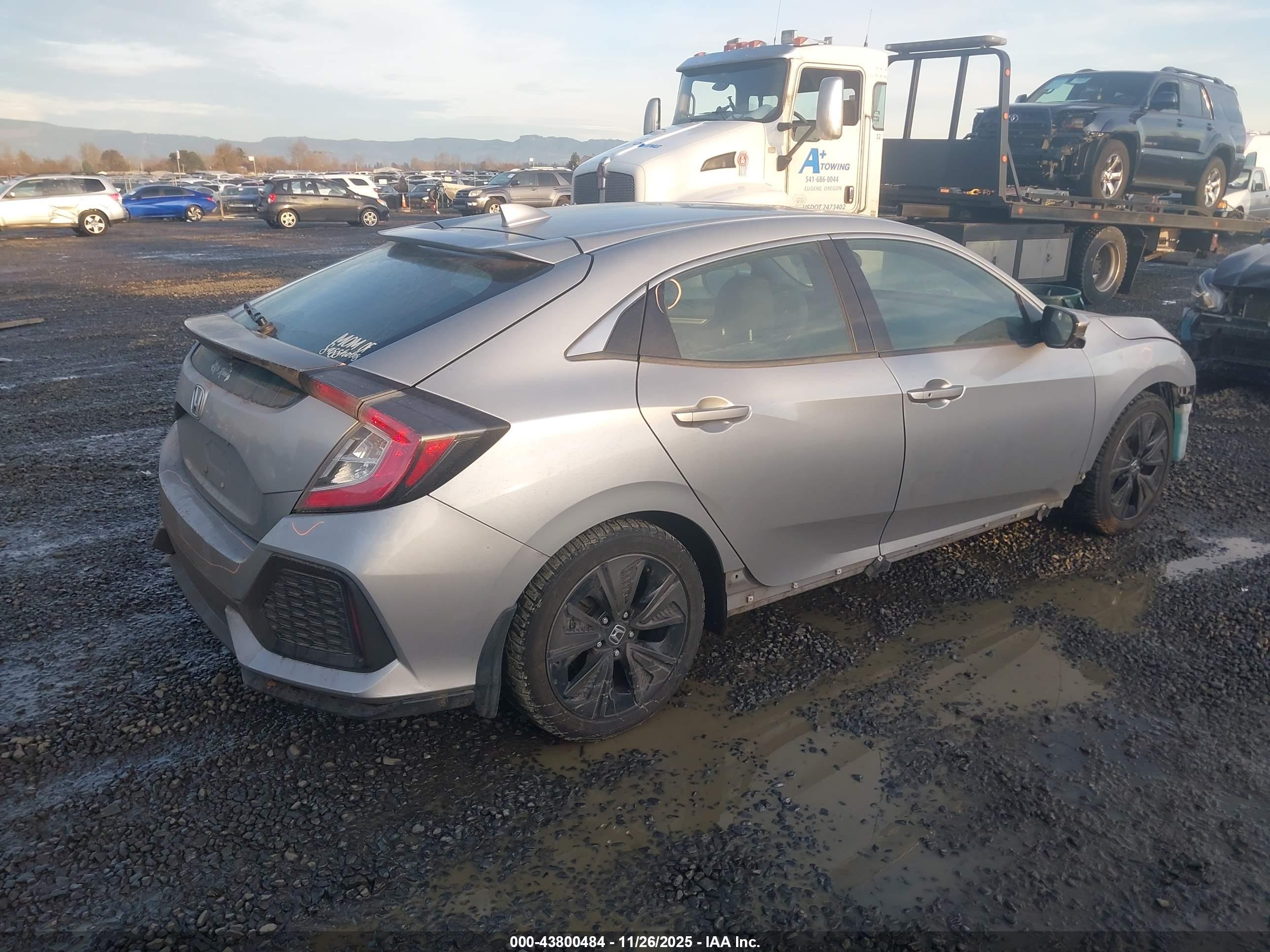 HONDA CIVIC image 4