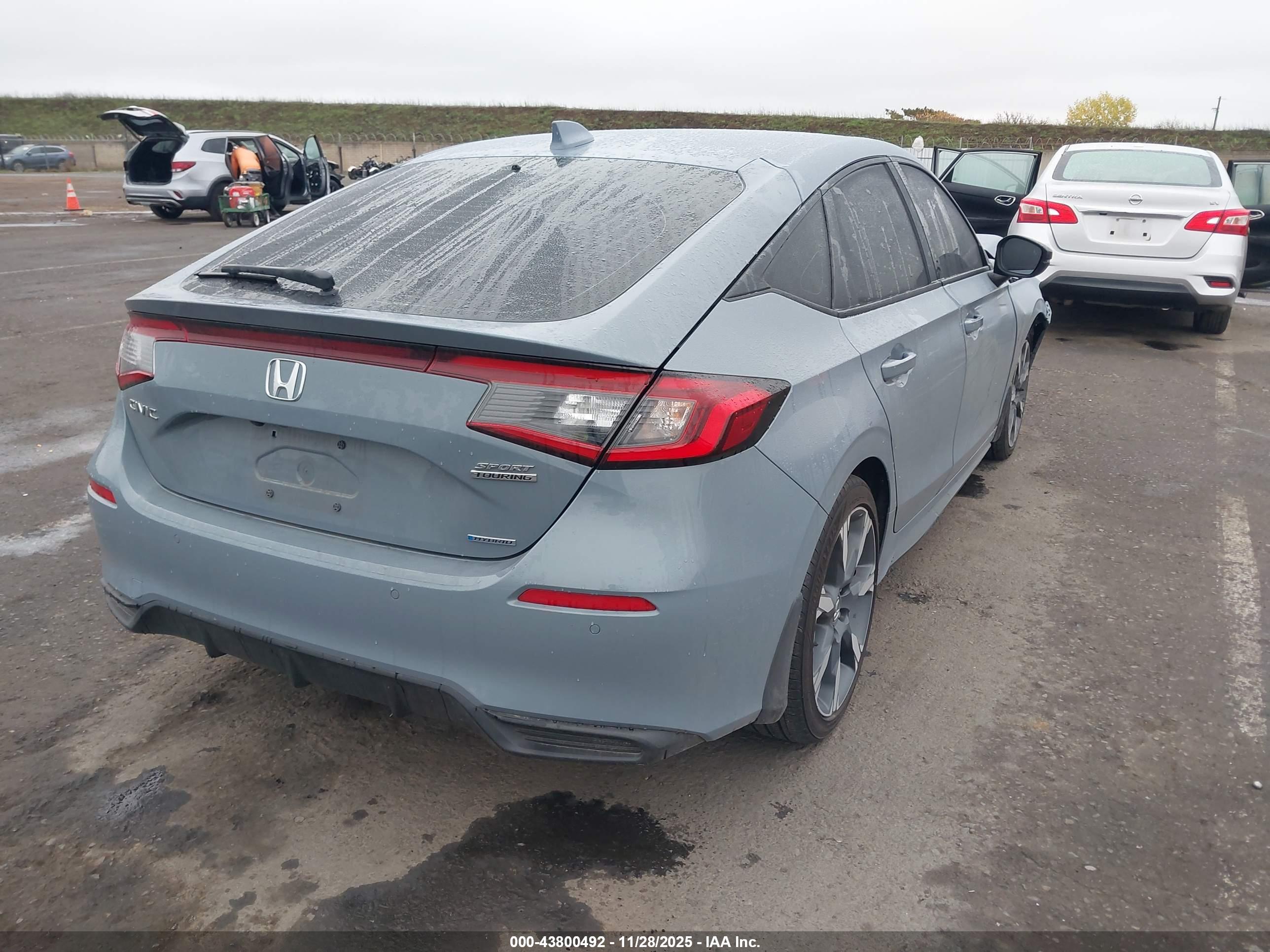 HONDA CIVIC image 4
