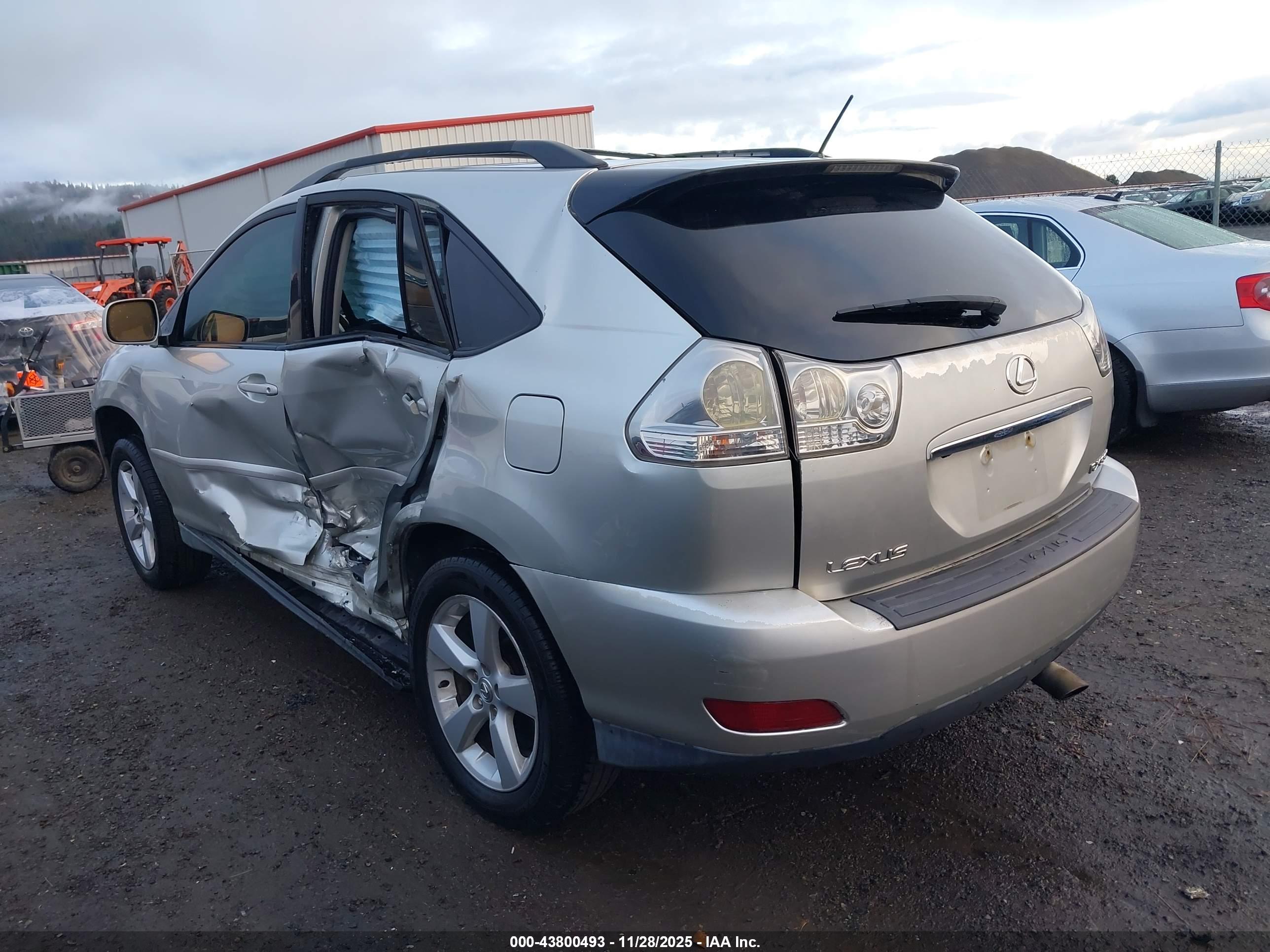 LEXUS RX image 3