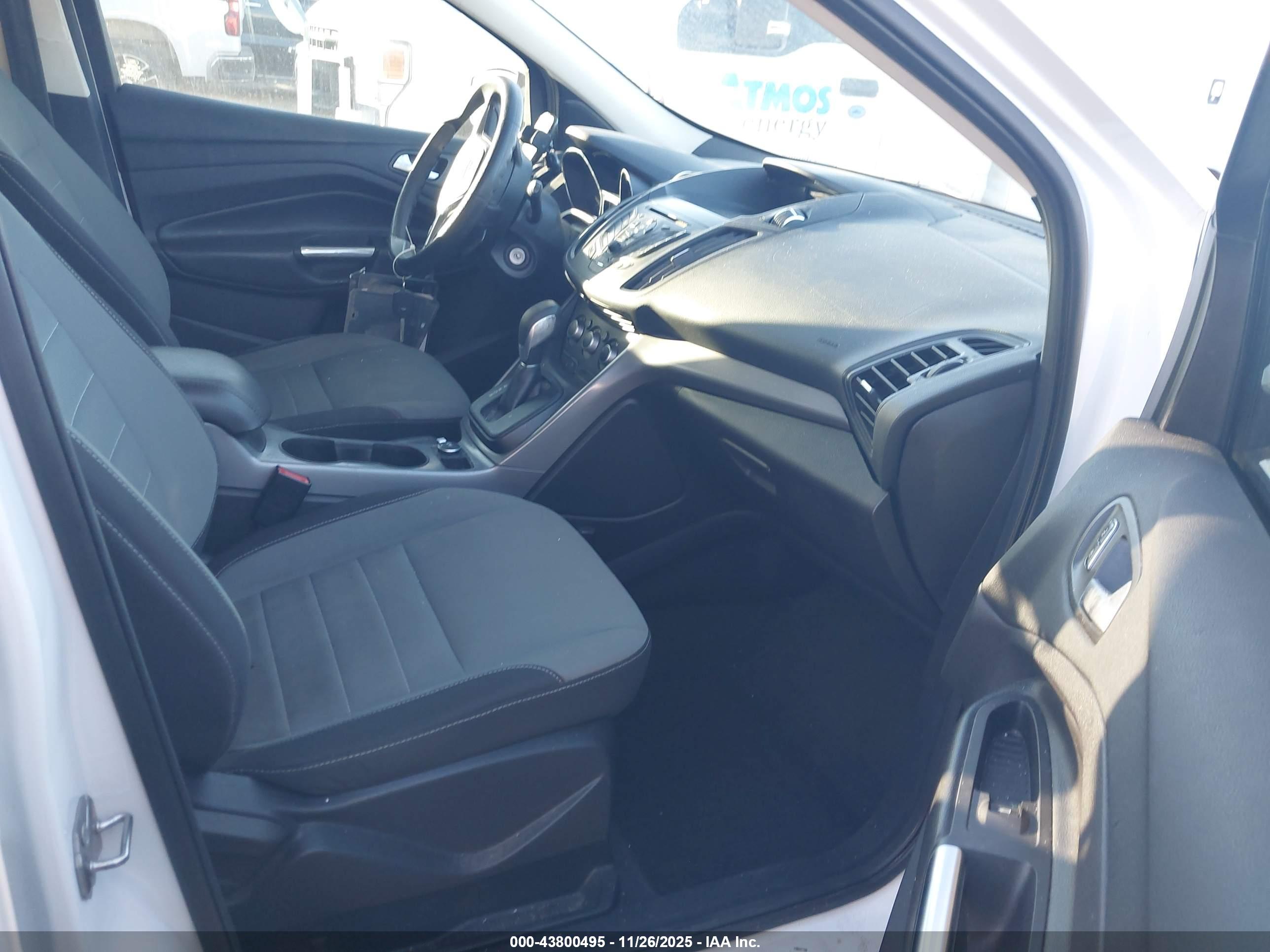 FORD ESCAPE image 5