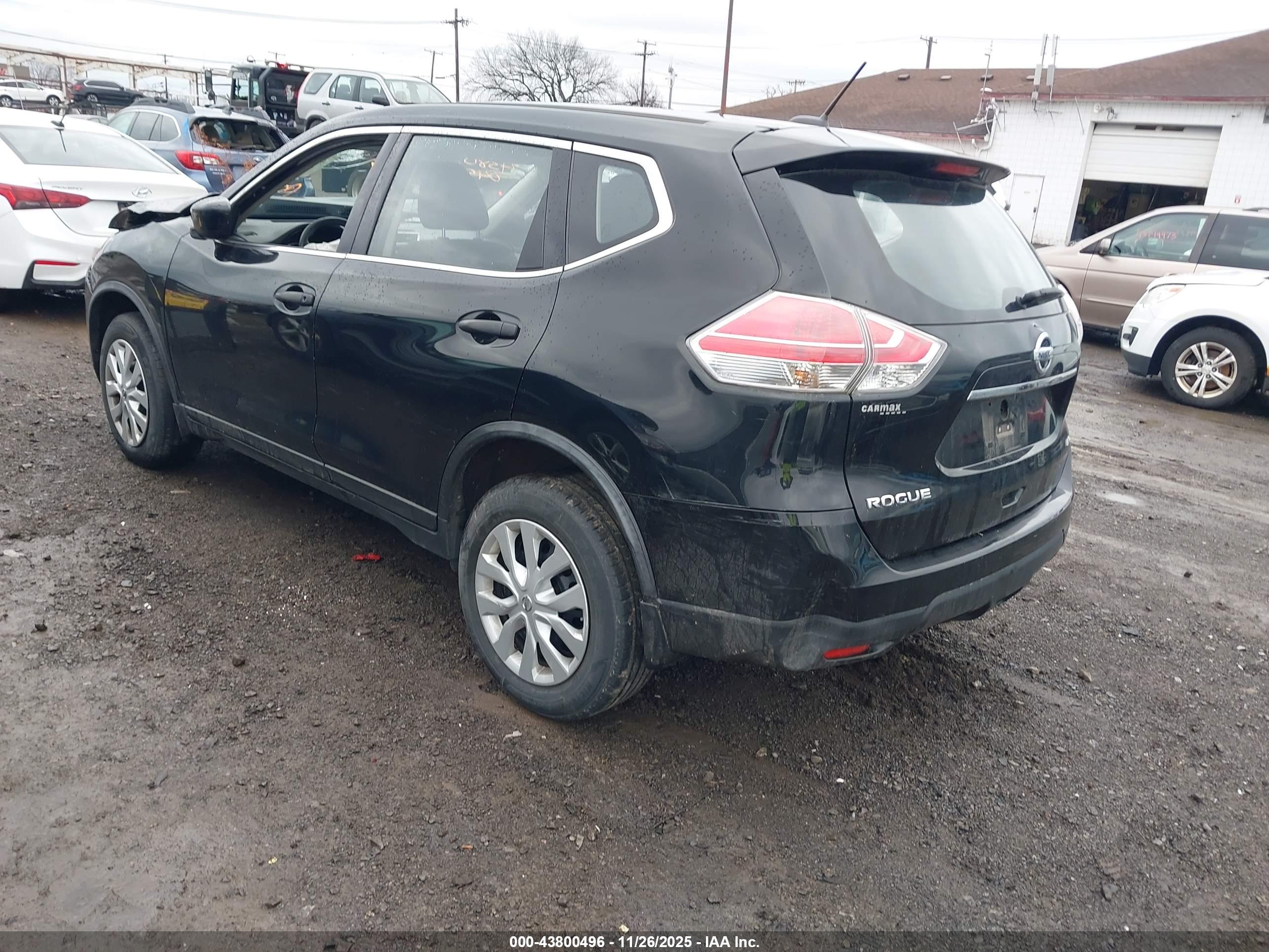 NISSAN ROGUE image 3