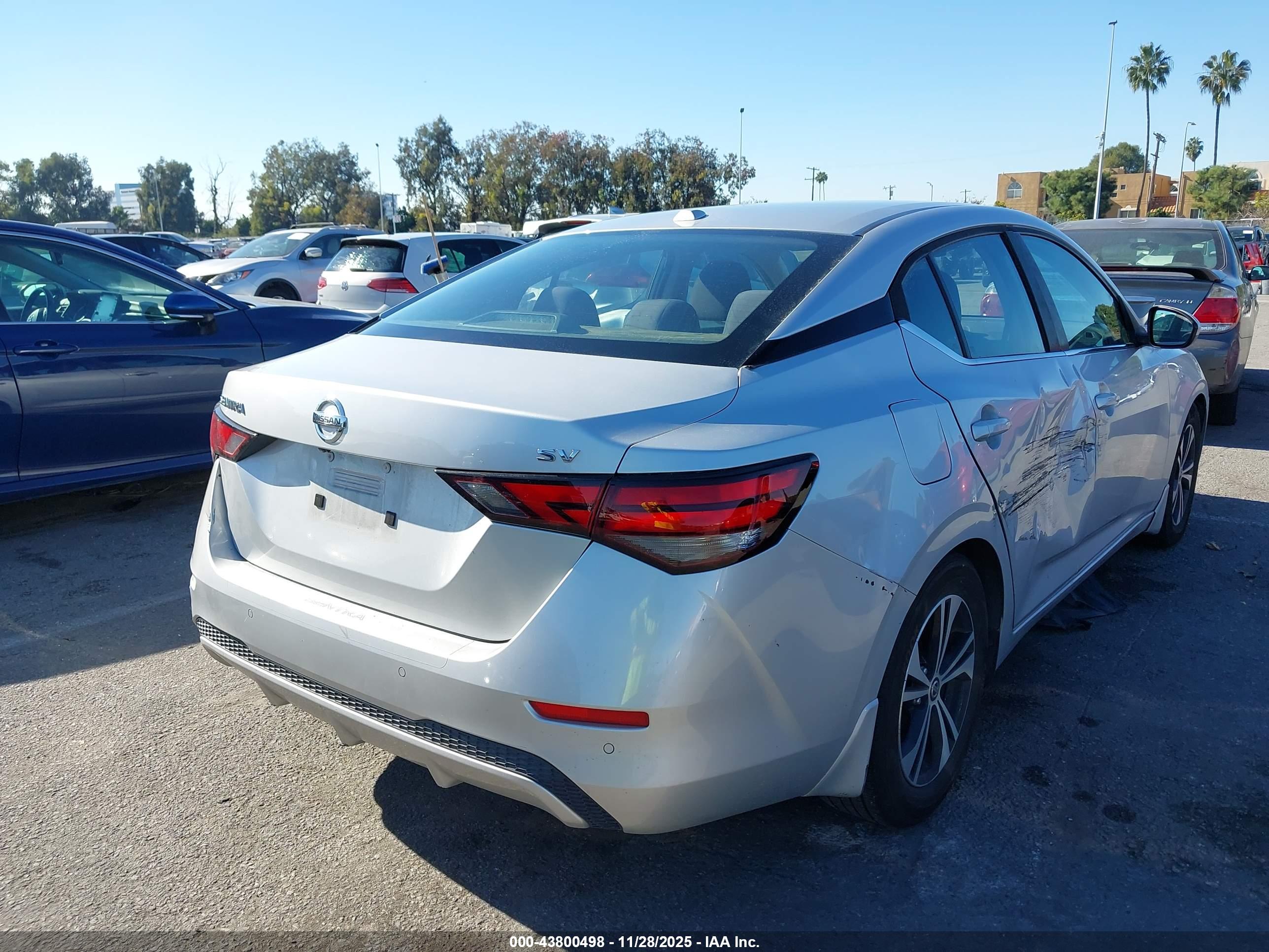 NISSAN SENTRA image 4
