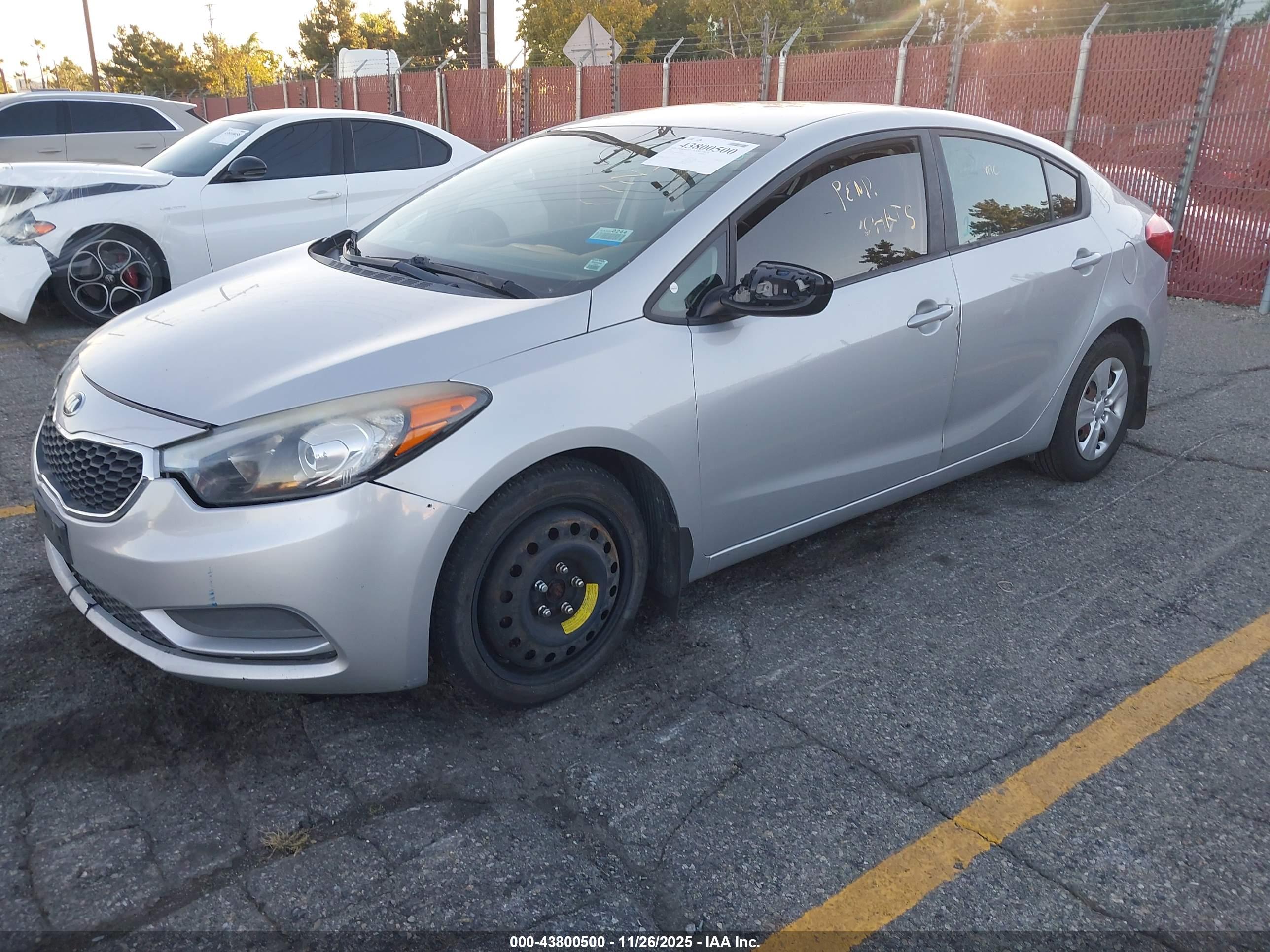 KIA FORTE image 2