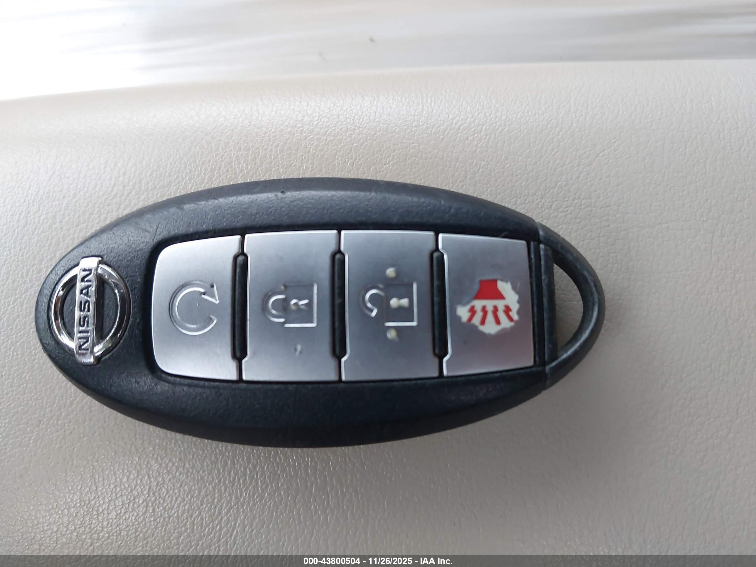 NISSAN MURANO image 11