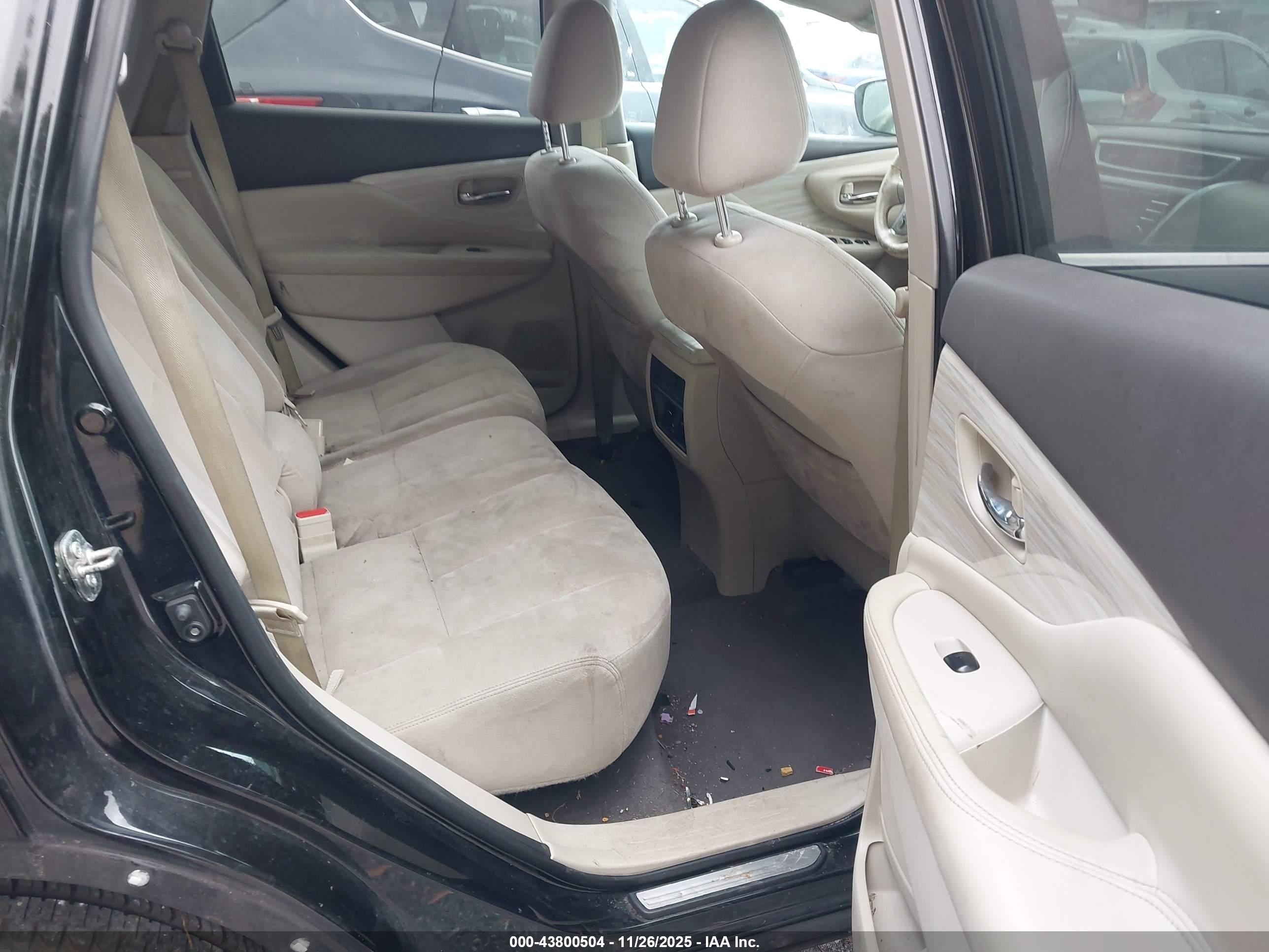 NISSAN MURANO image 8