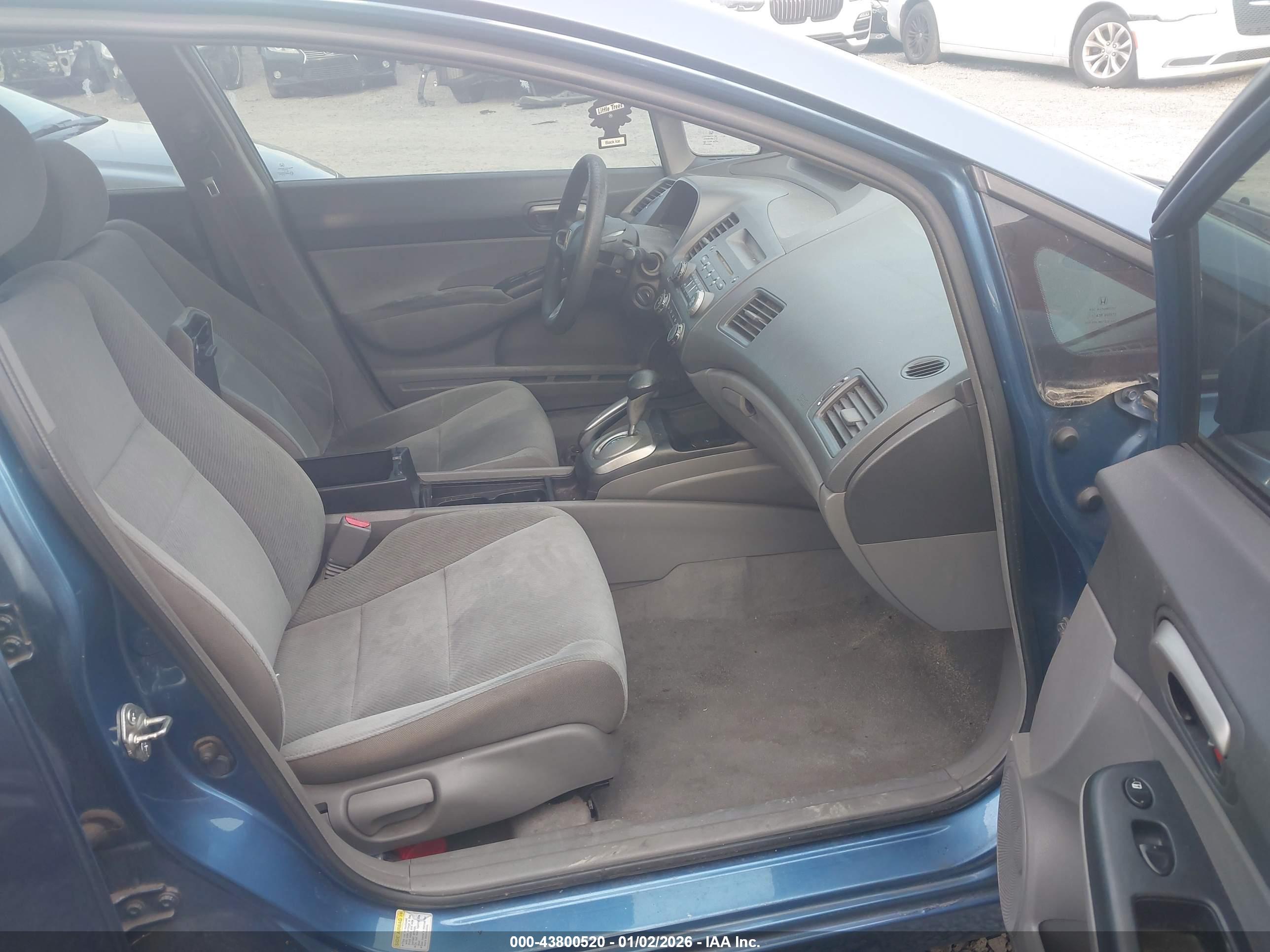 HONDA CIVIC image 5