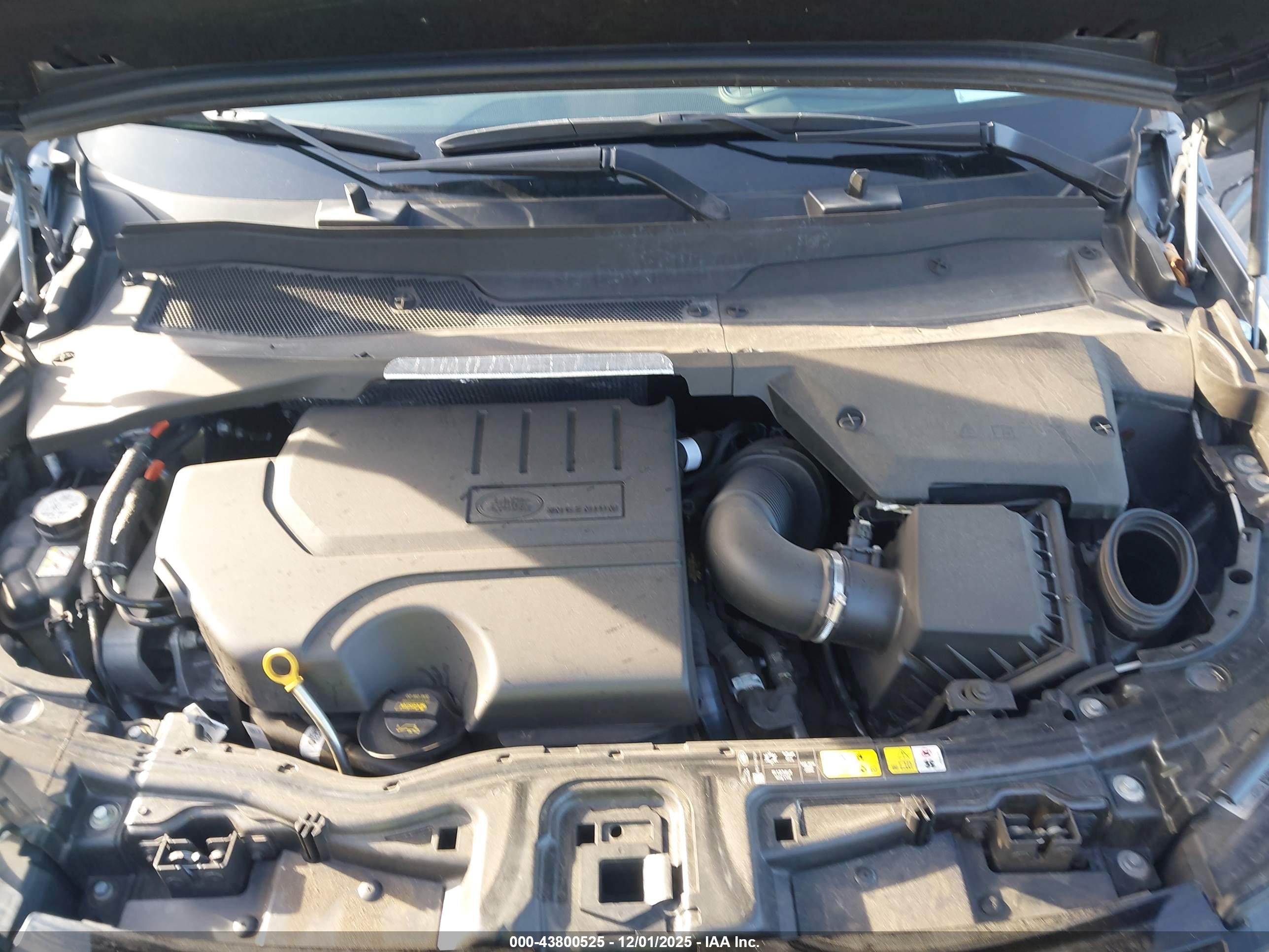LAND ROVER image 10