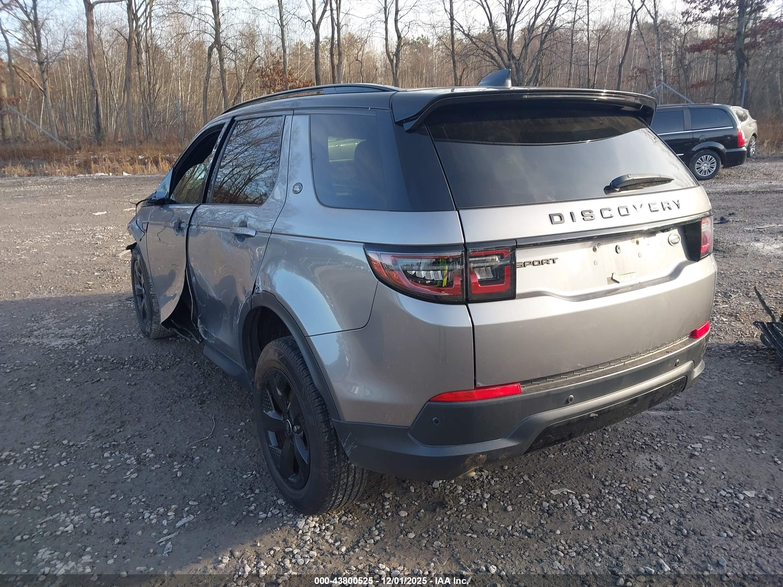 LAND ROVER image 3