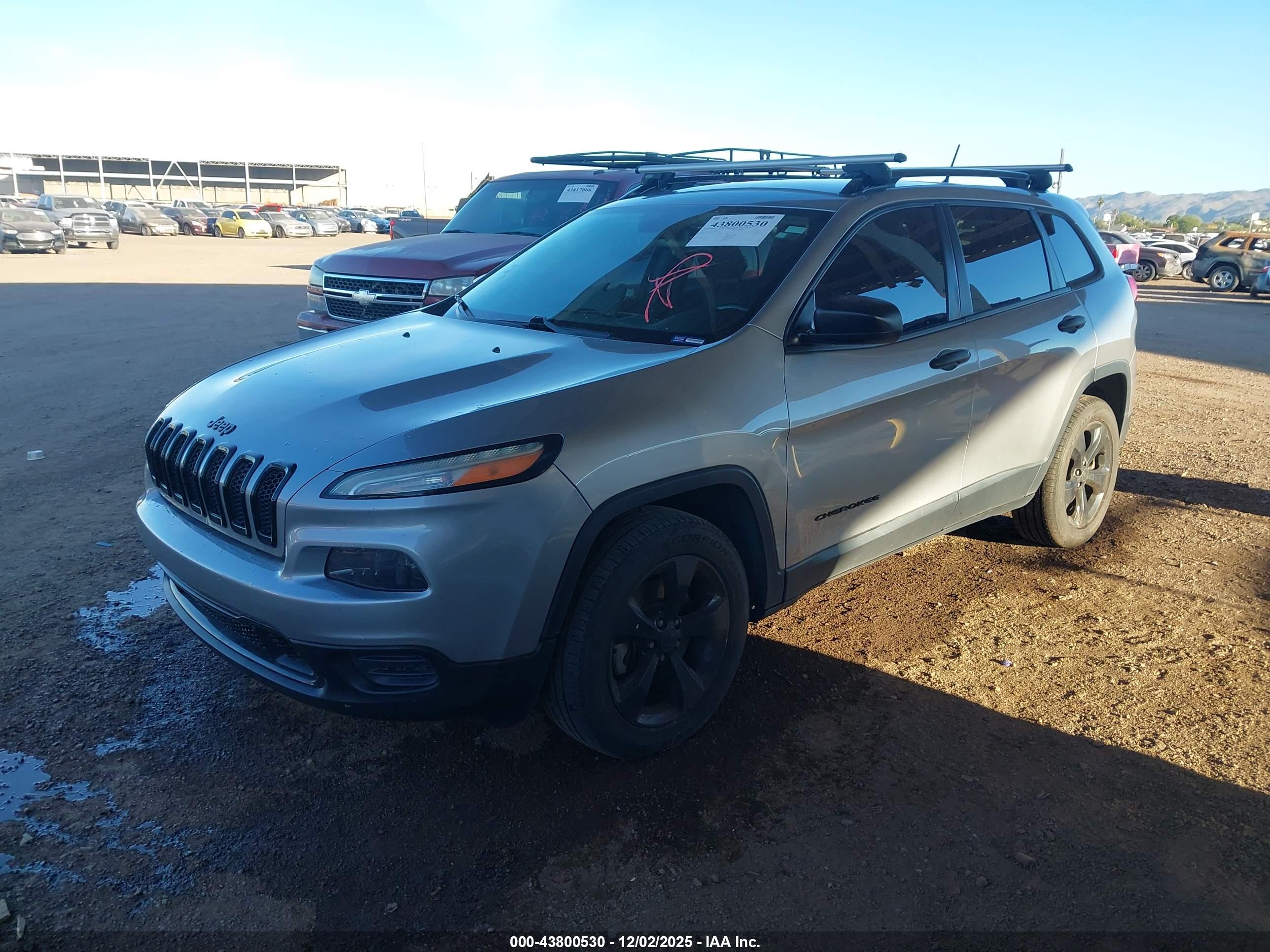 JEEP CHEROKEE image 2