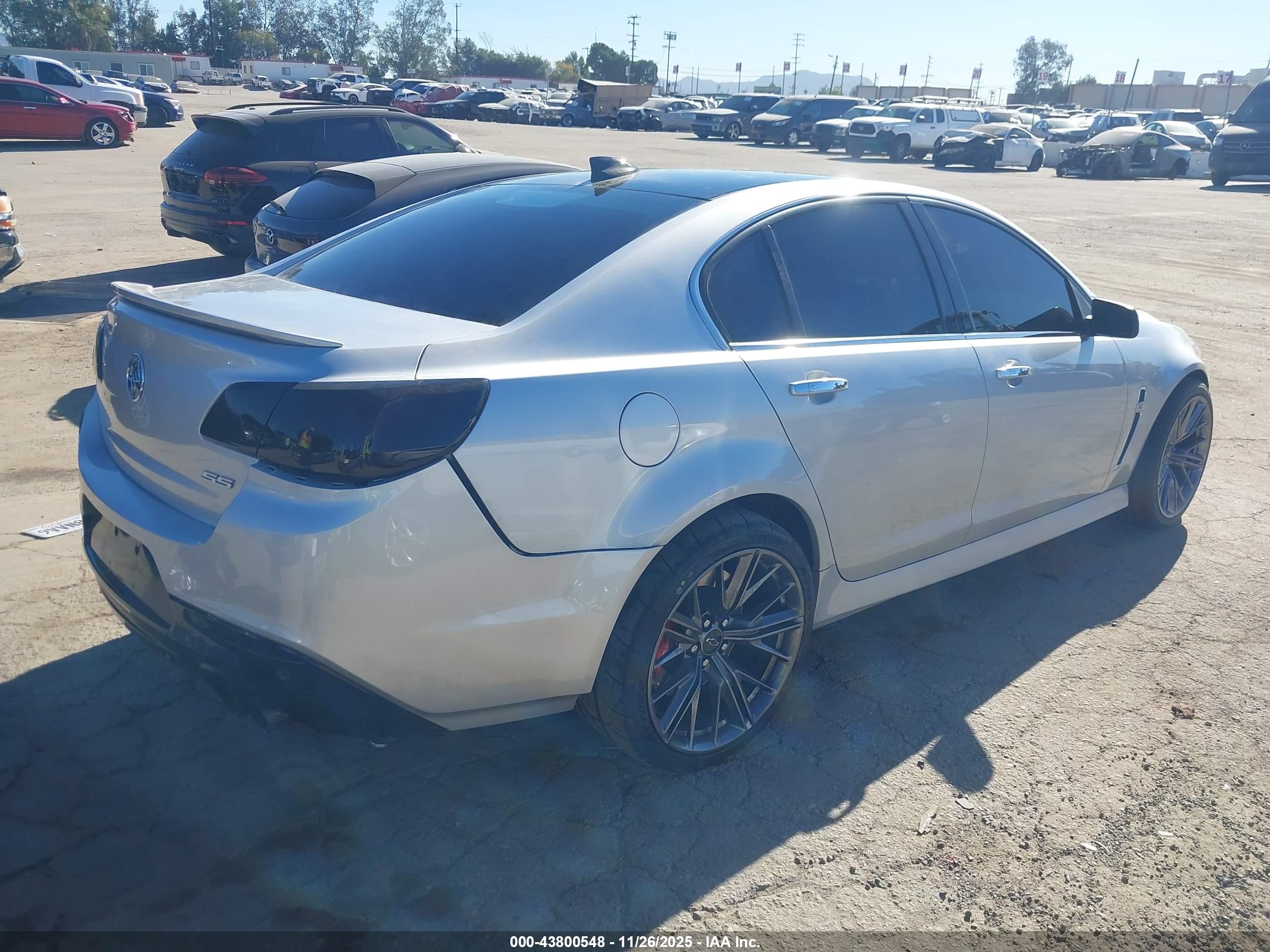 CHEVROLET SS image 4