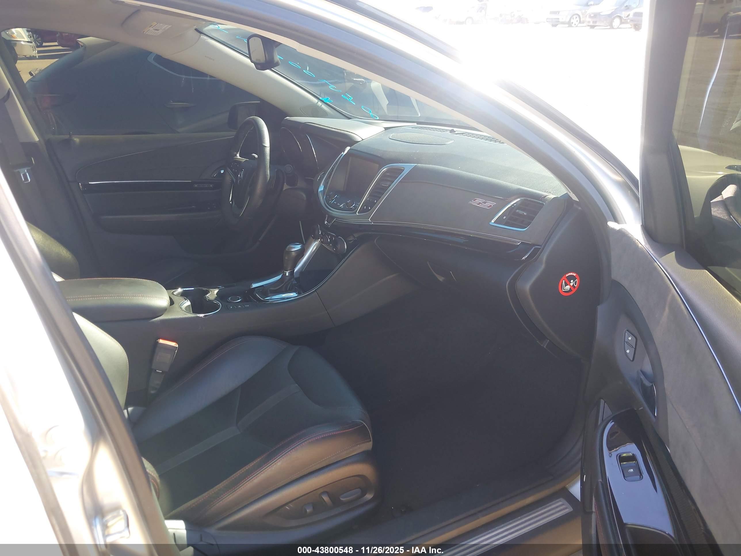 CHEVROLET SS image 5