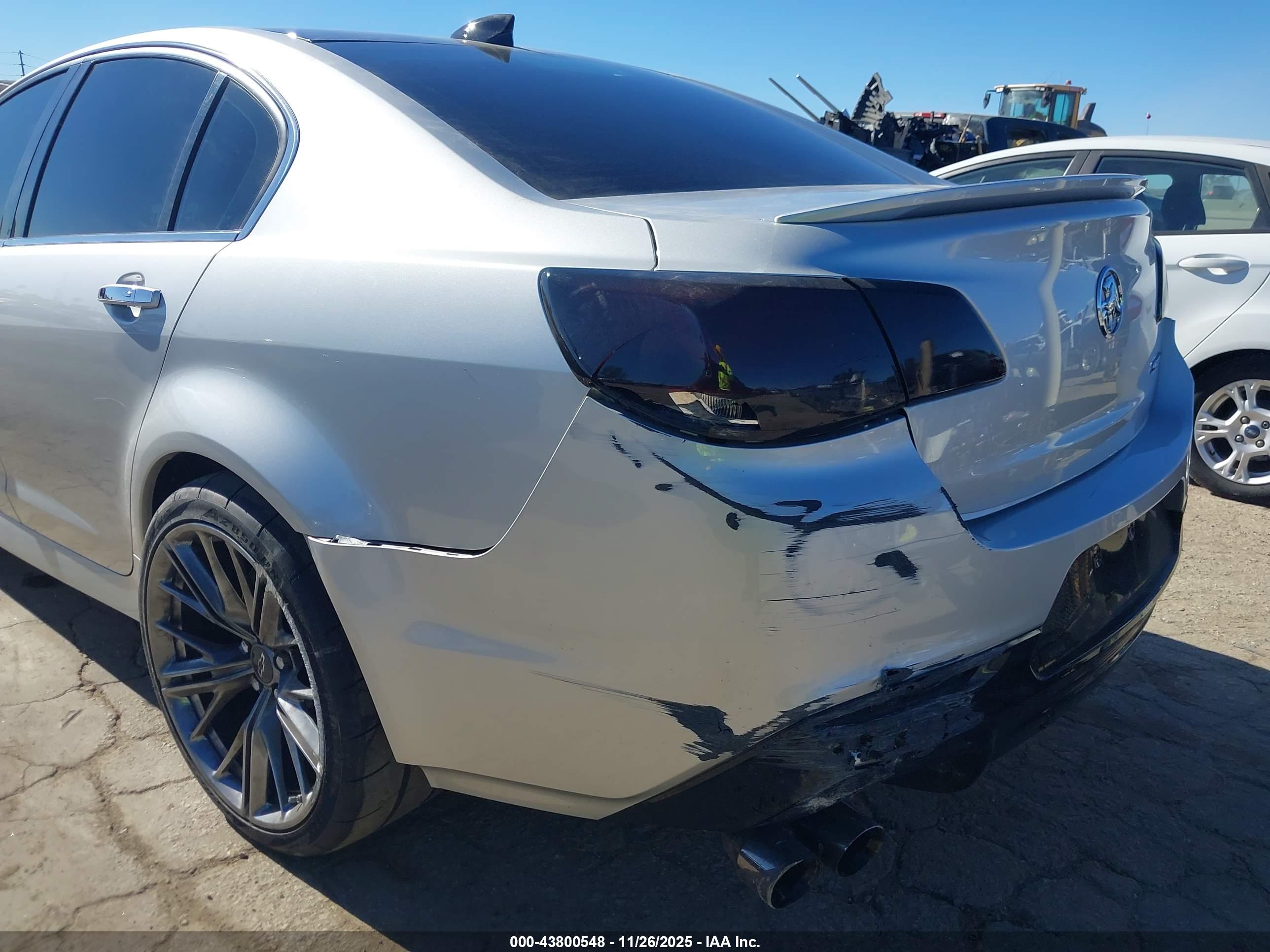CHEVROLET SS image 6