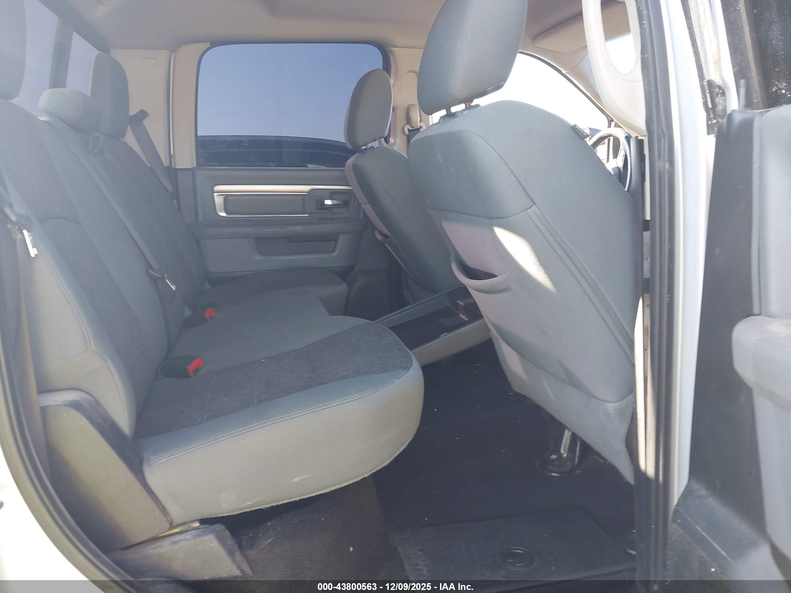 RAM 1500 image 8