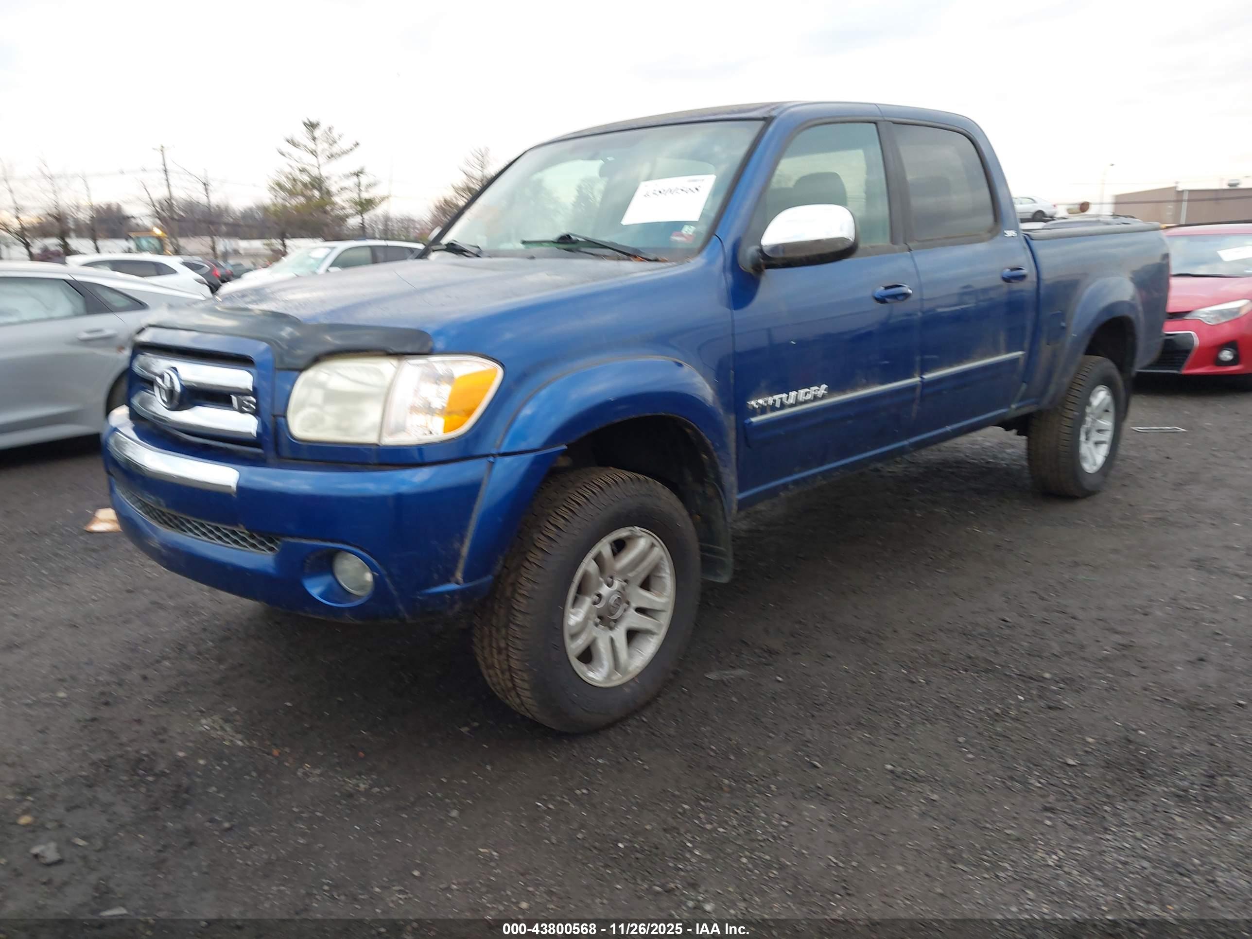TOYOTA TUNDRA image 2