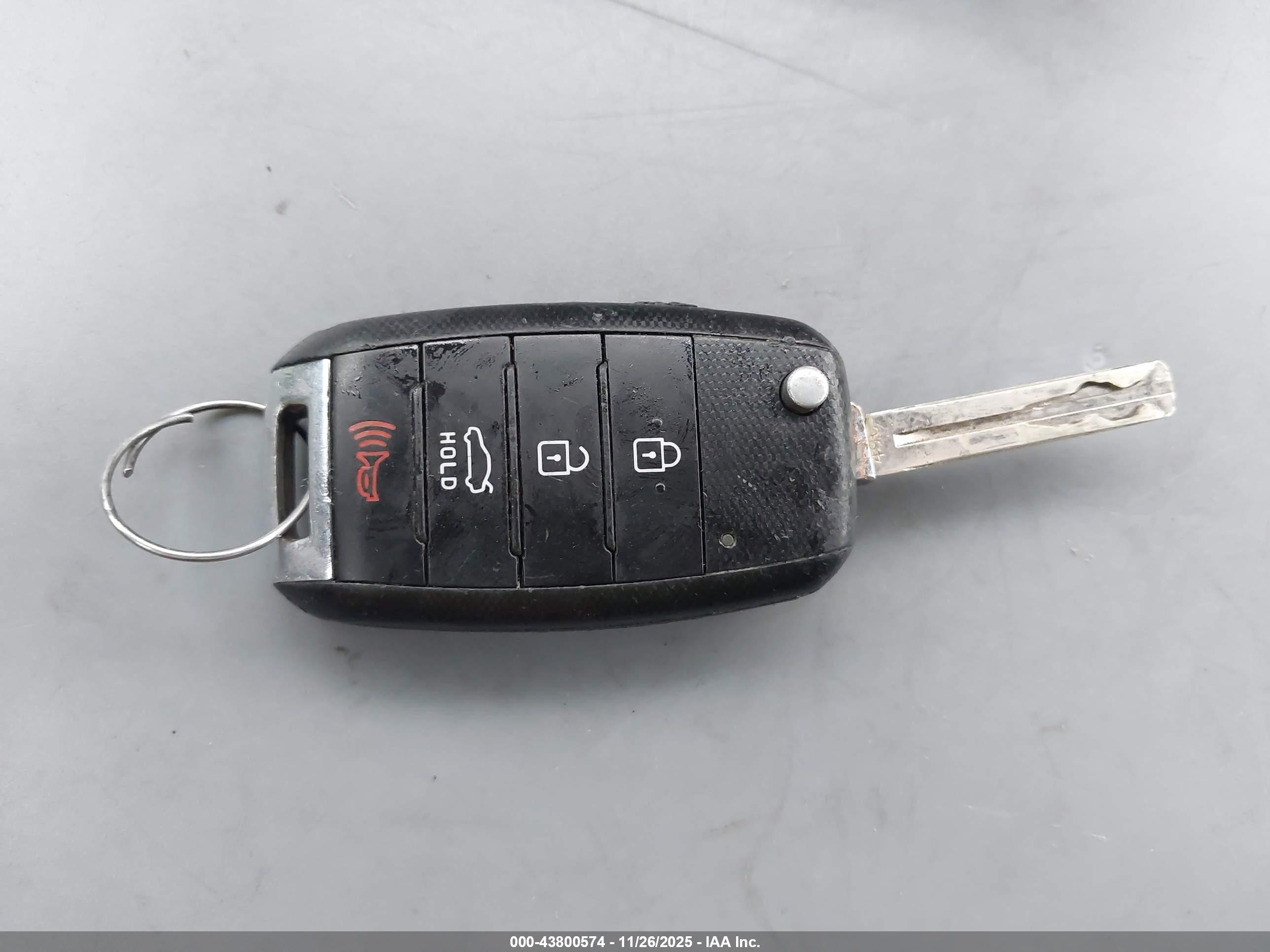 KIA RIO image 11