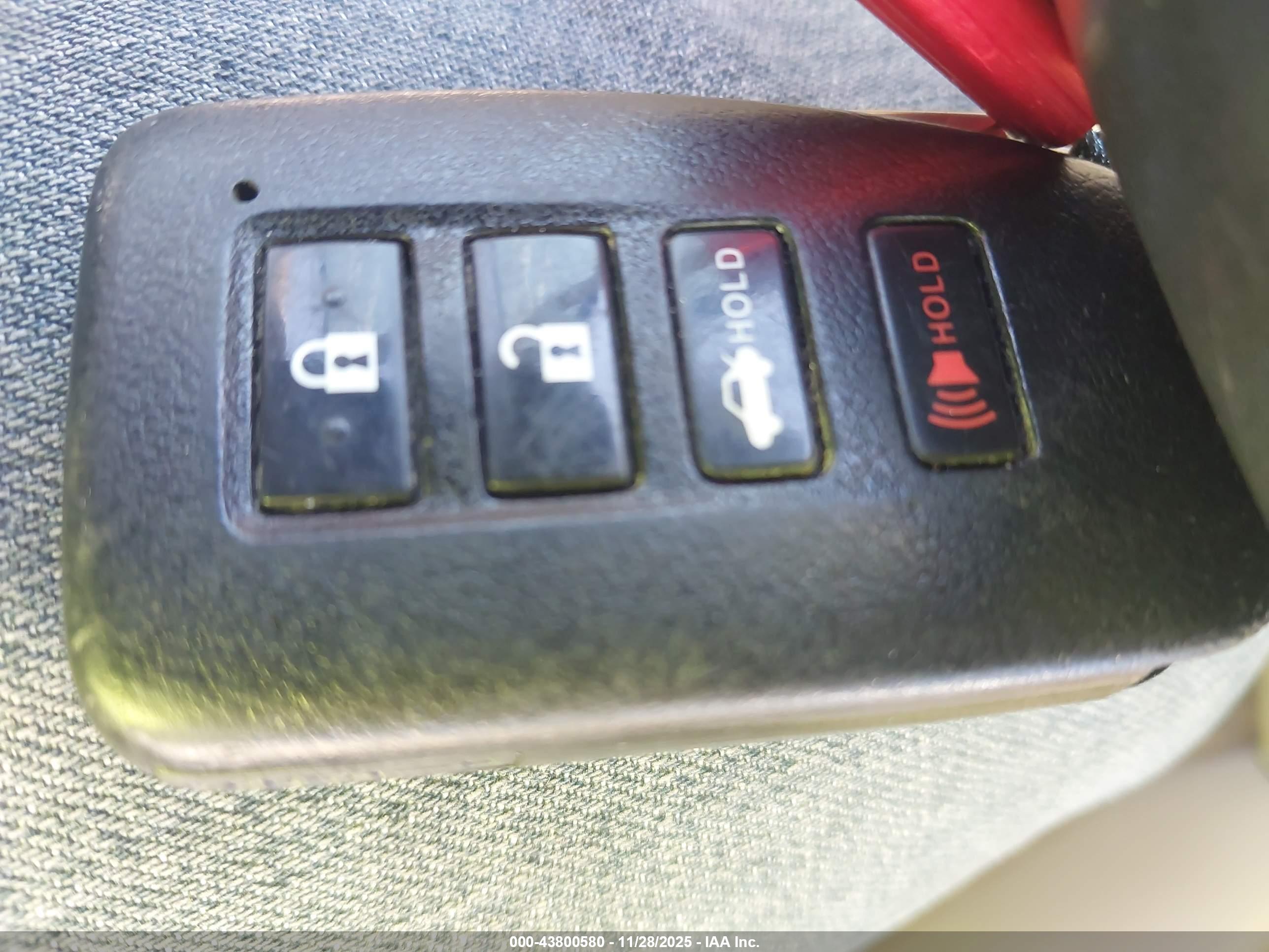LEXUS ES image 11