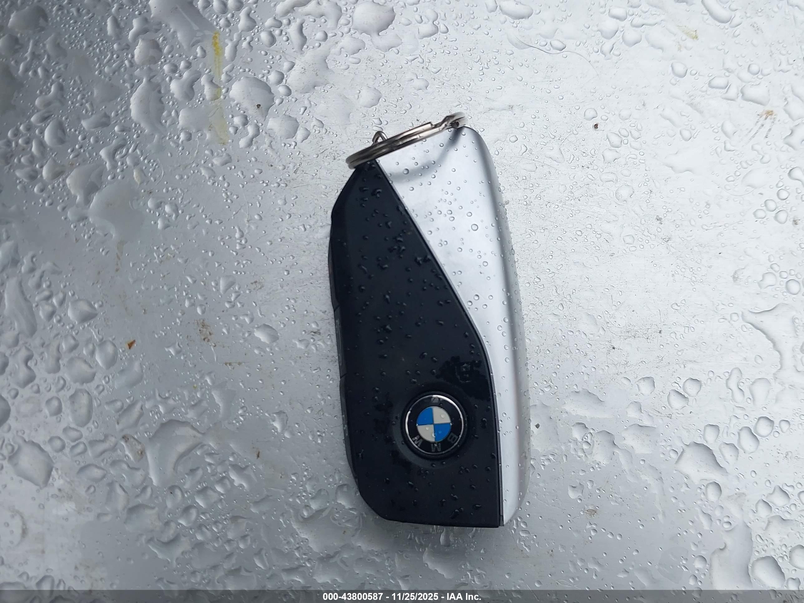 BMW X1 image 11