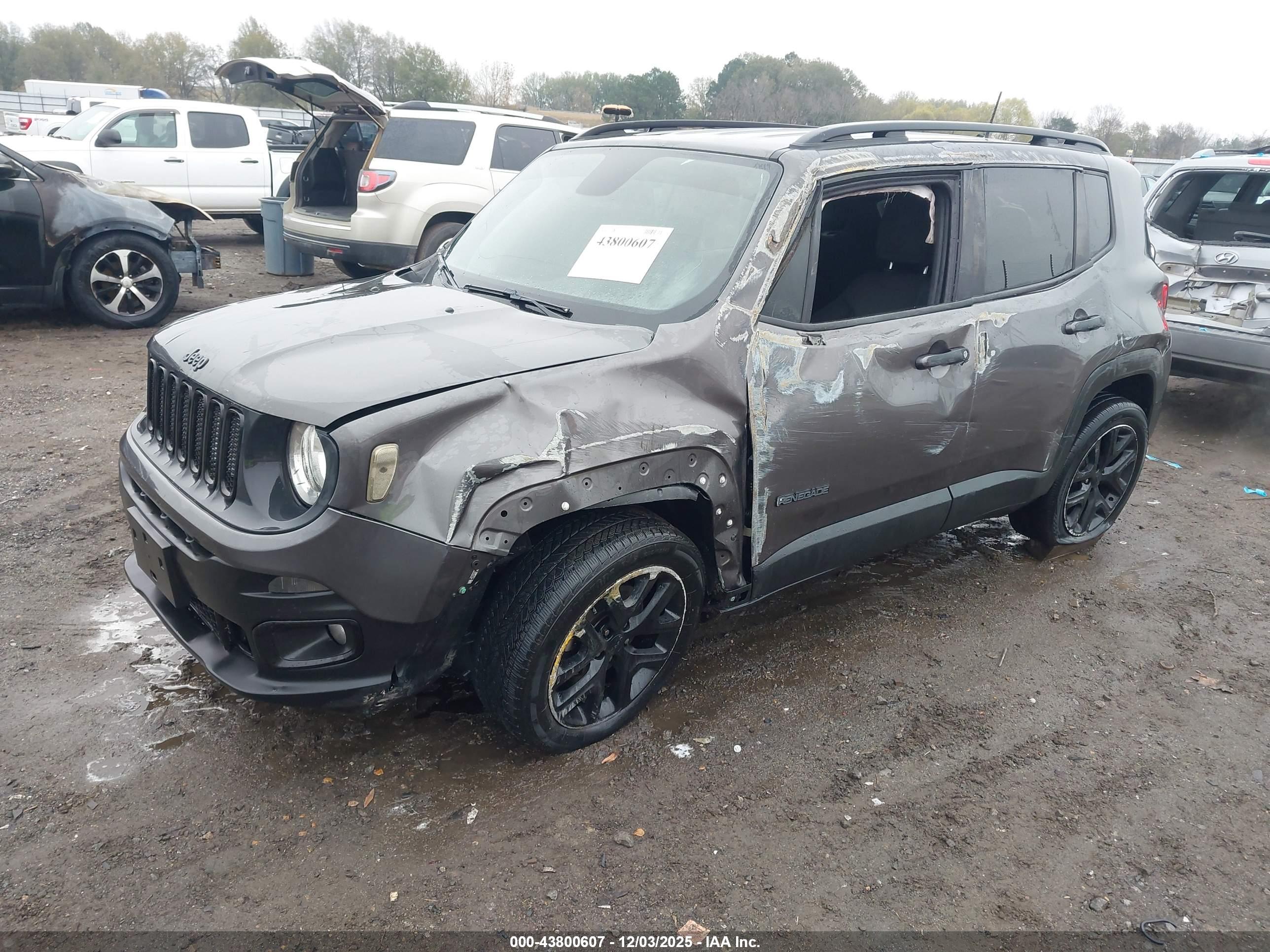 JEEP RENEGADE image 2