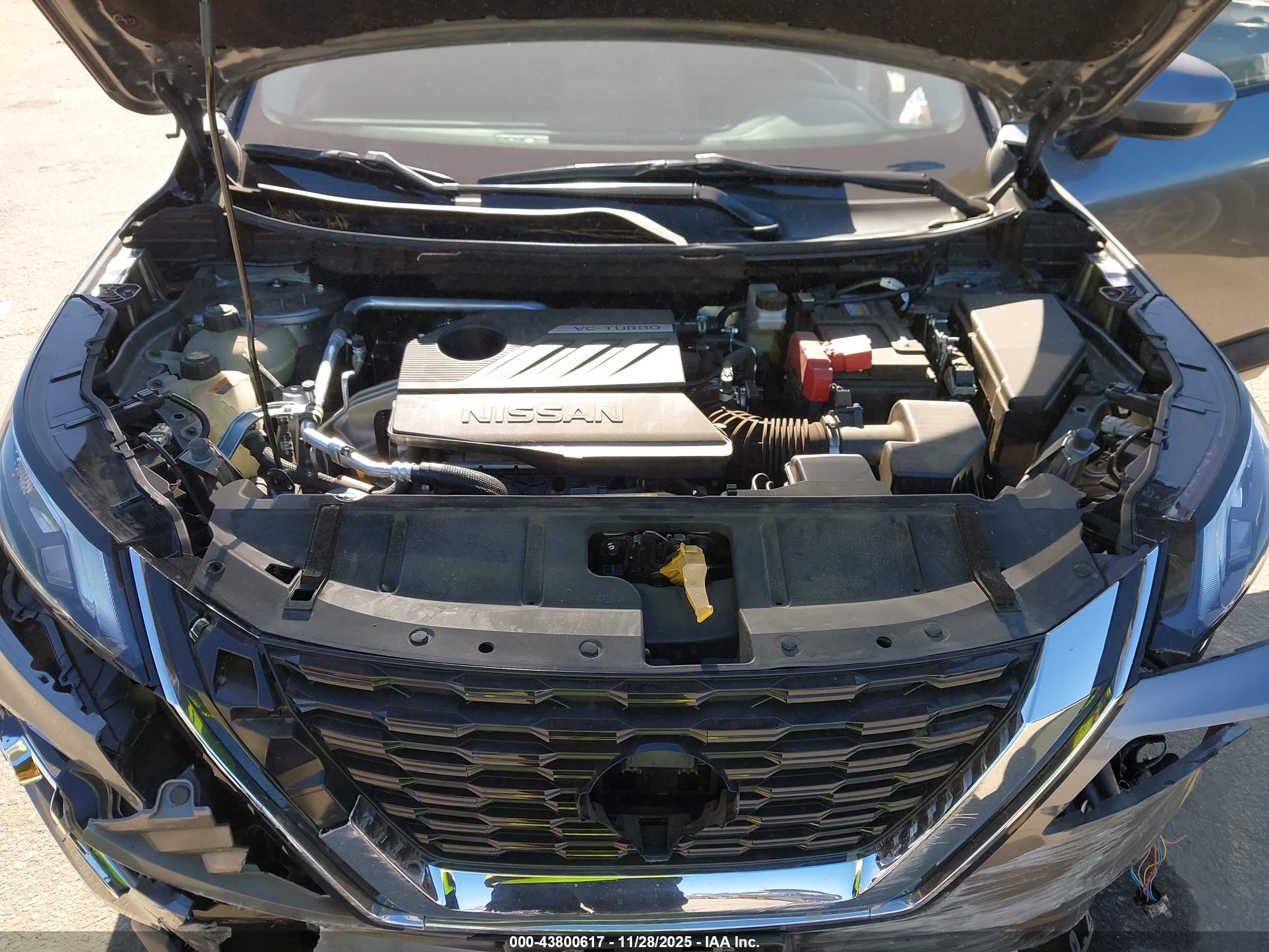 NISSAN ROGUE image 10