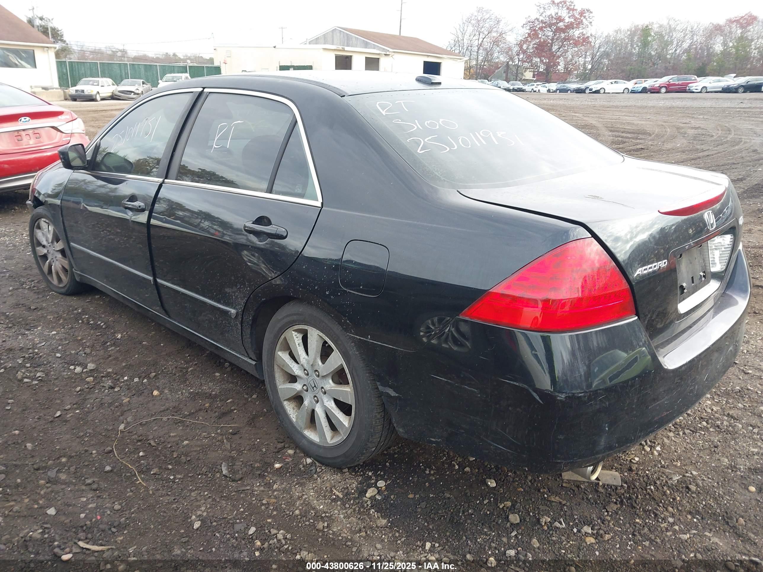 HONDA ACCORD image 3