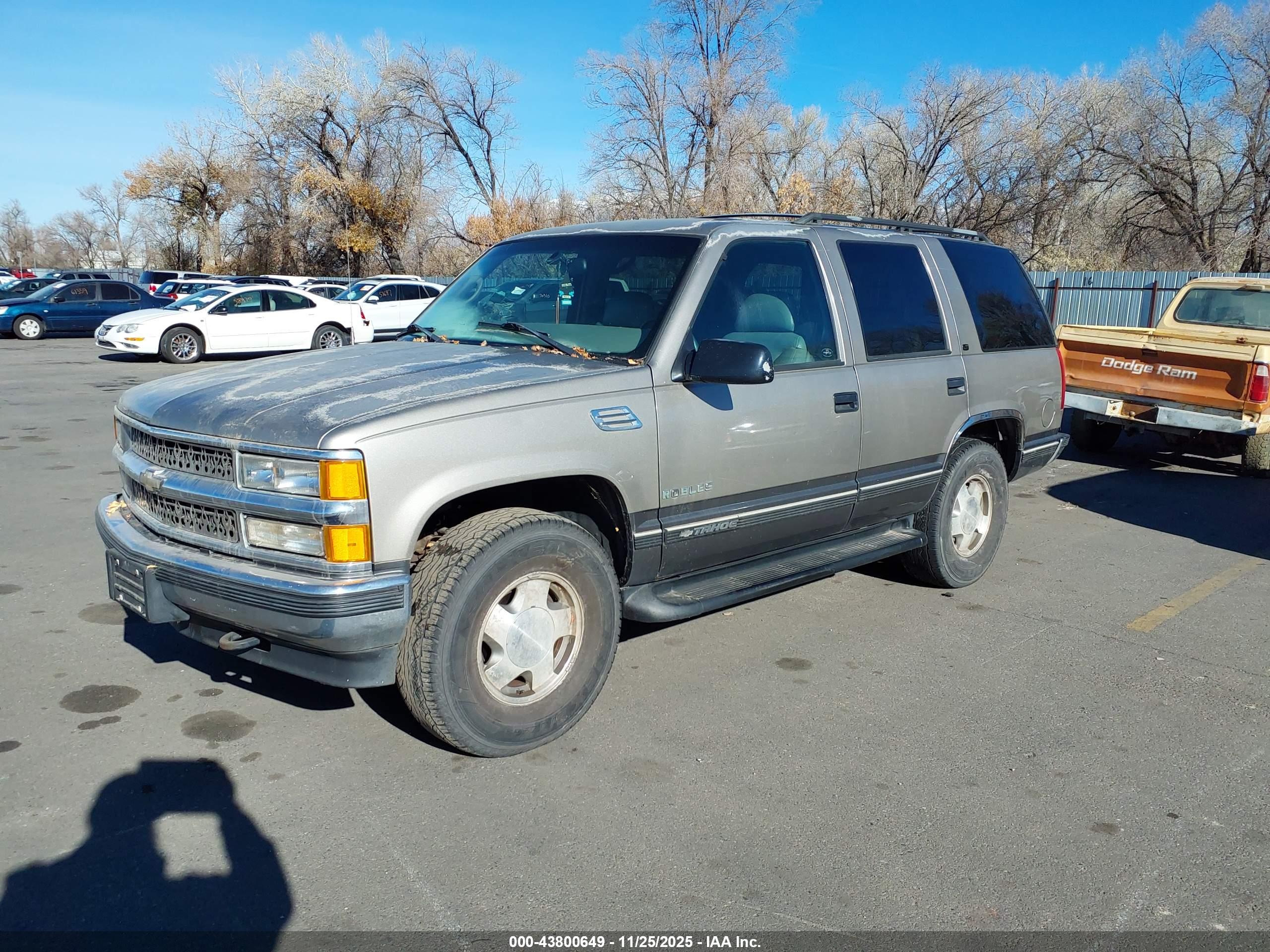 CHEVROLET TAHOE image 2