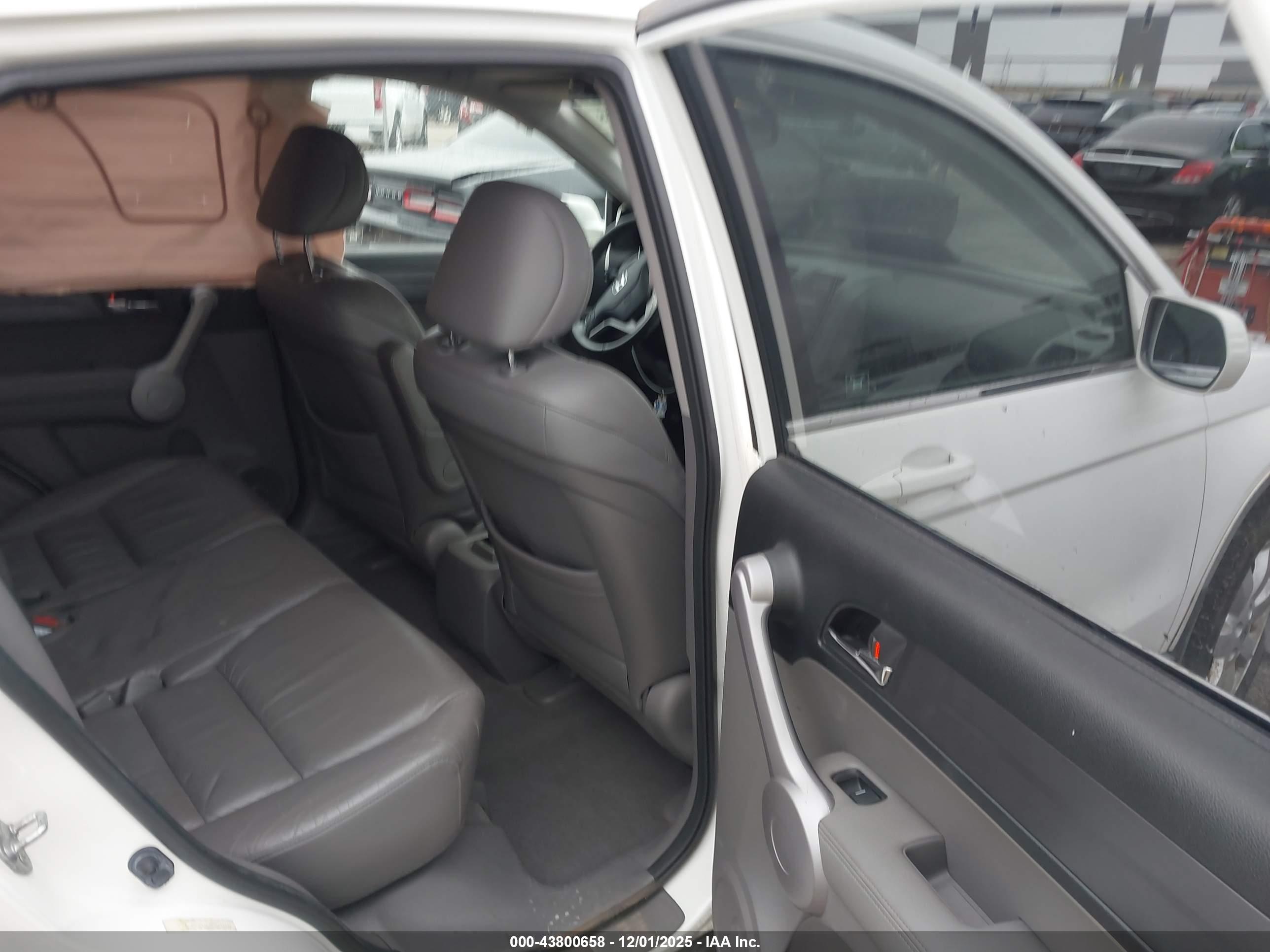 HONDA CR-V image 8