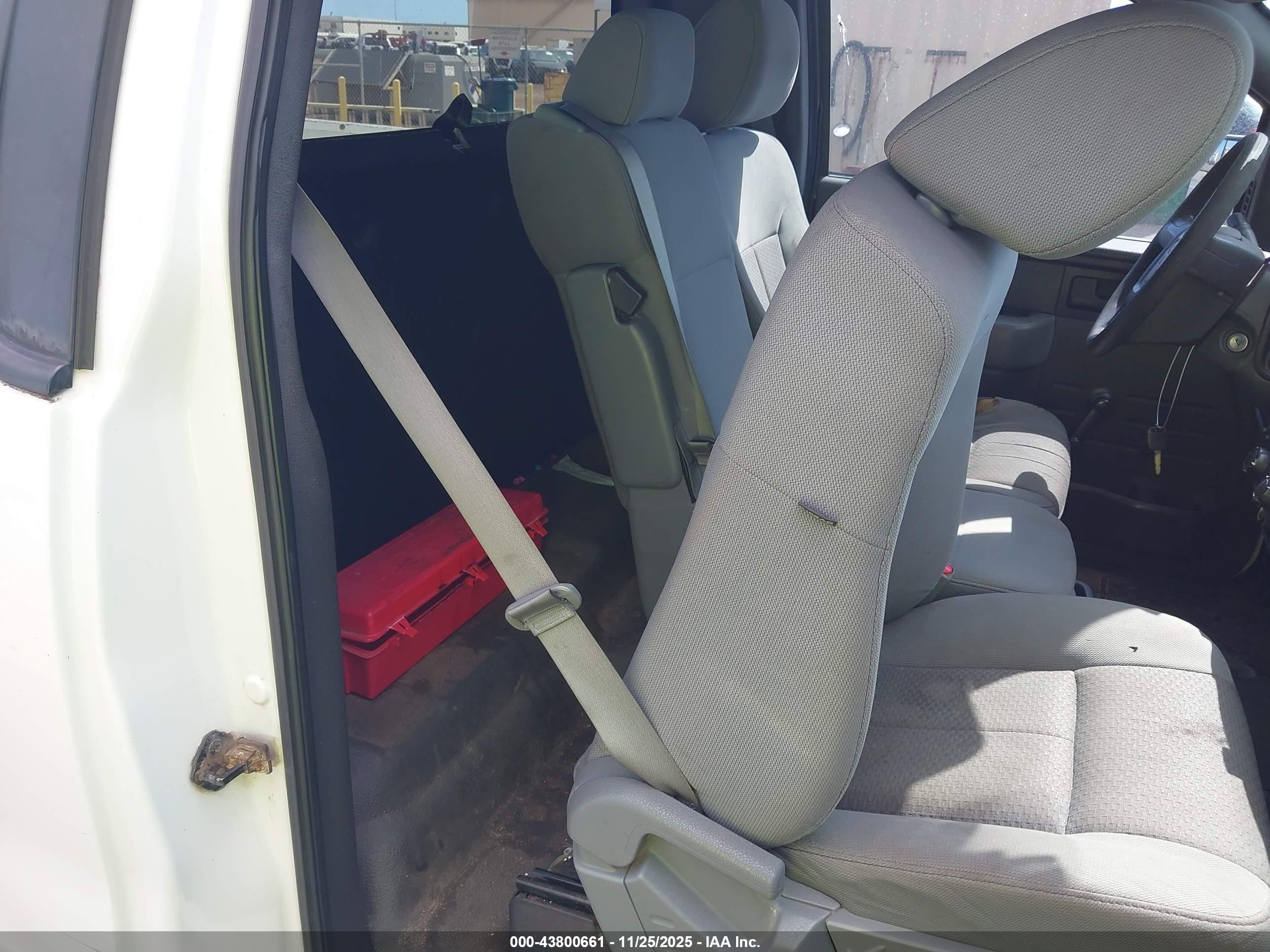 FORD F-150 image 8