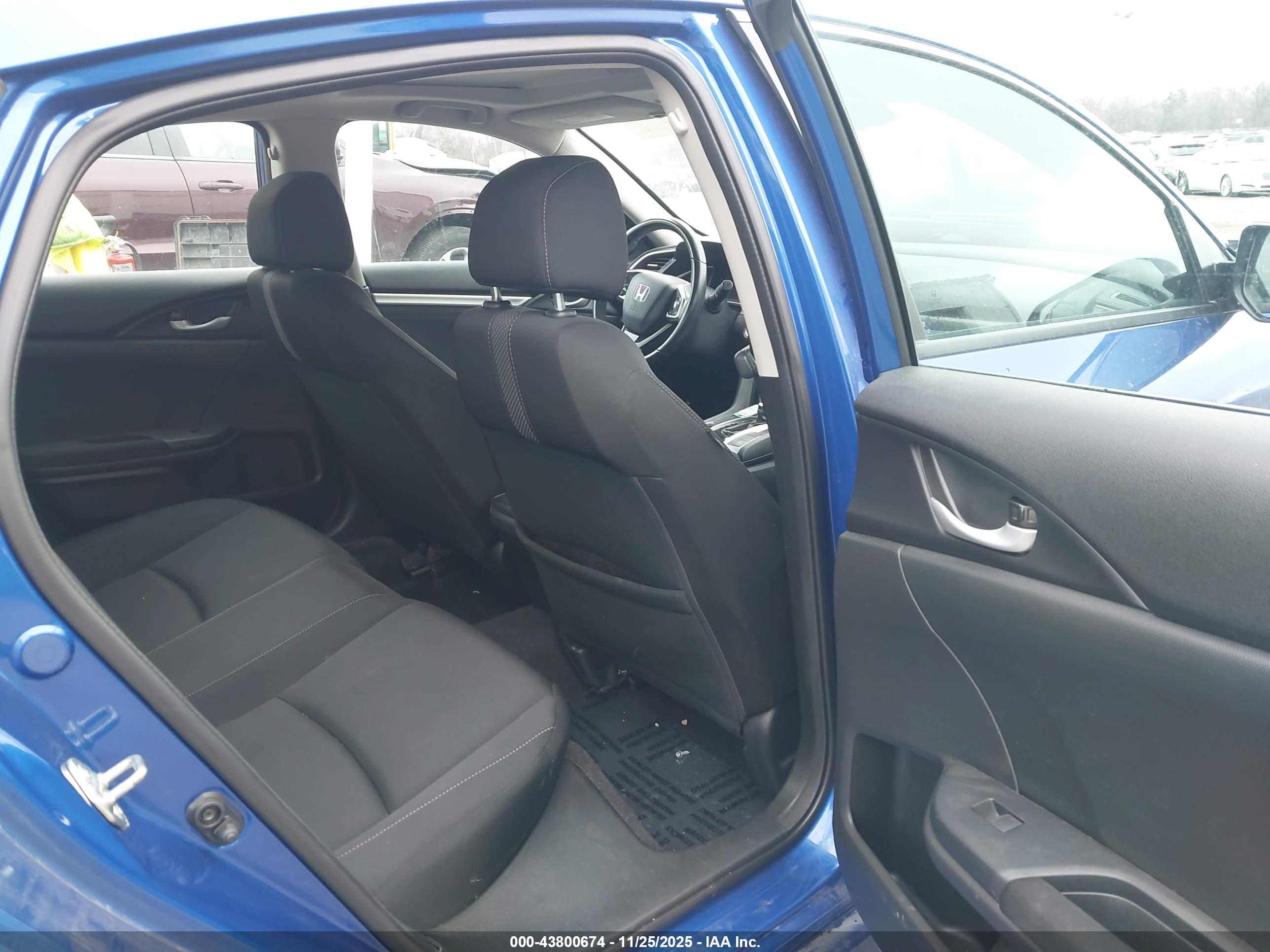 HONDA CIVIC image 8