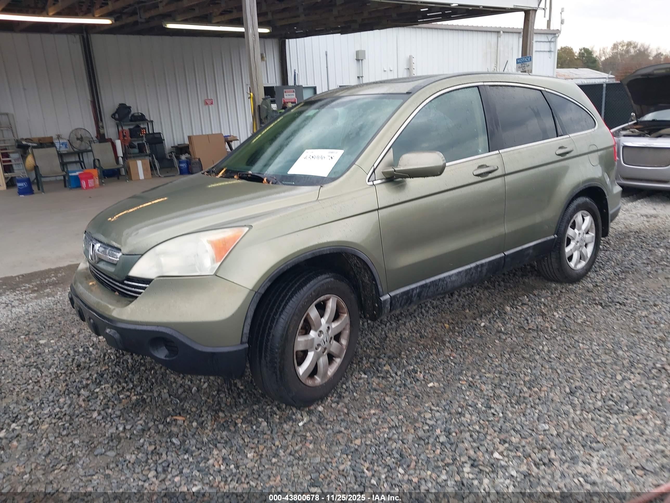 HONDA CR-V image 2