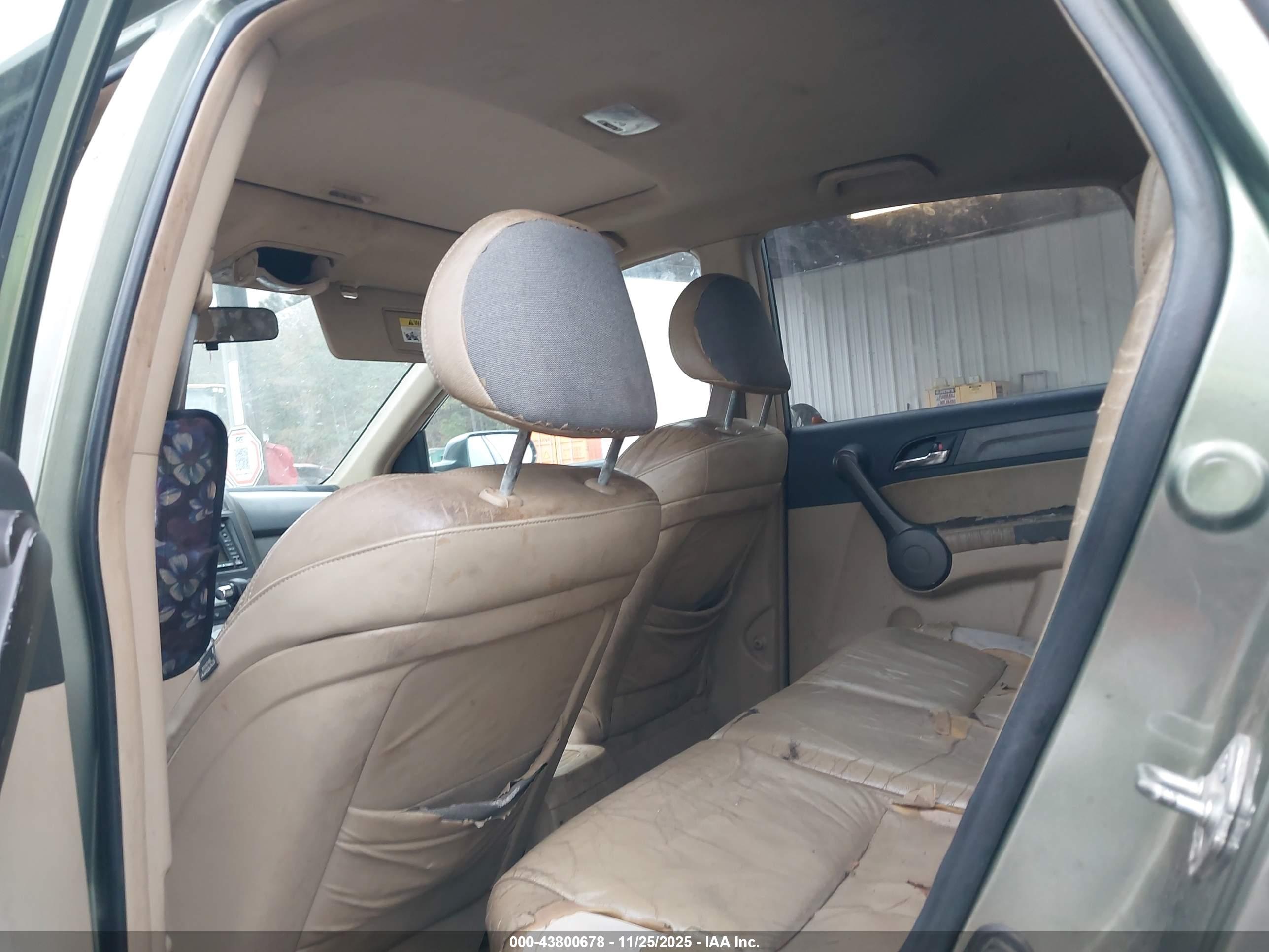 HONDA CR-V image 8