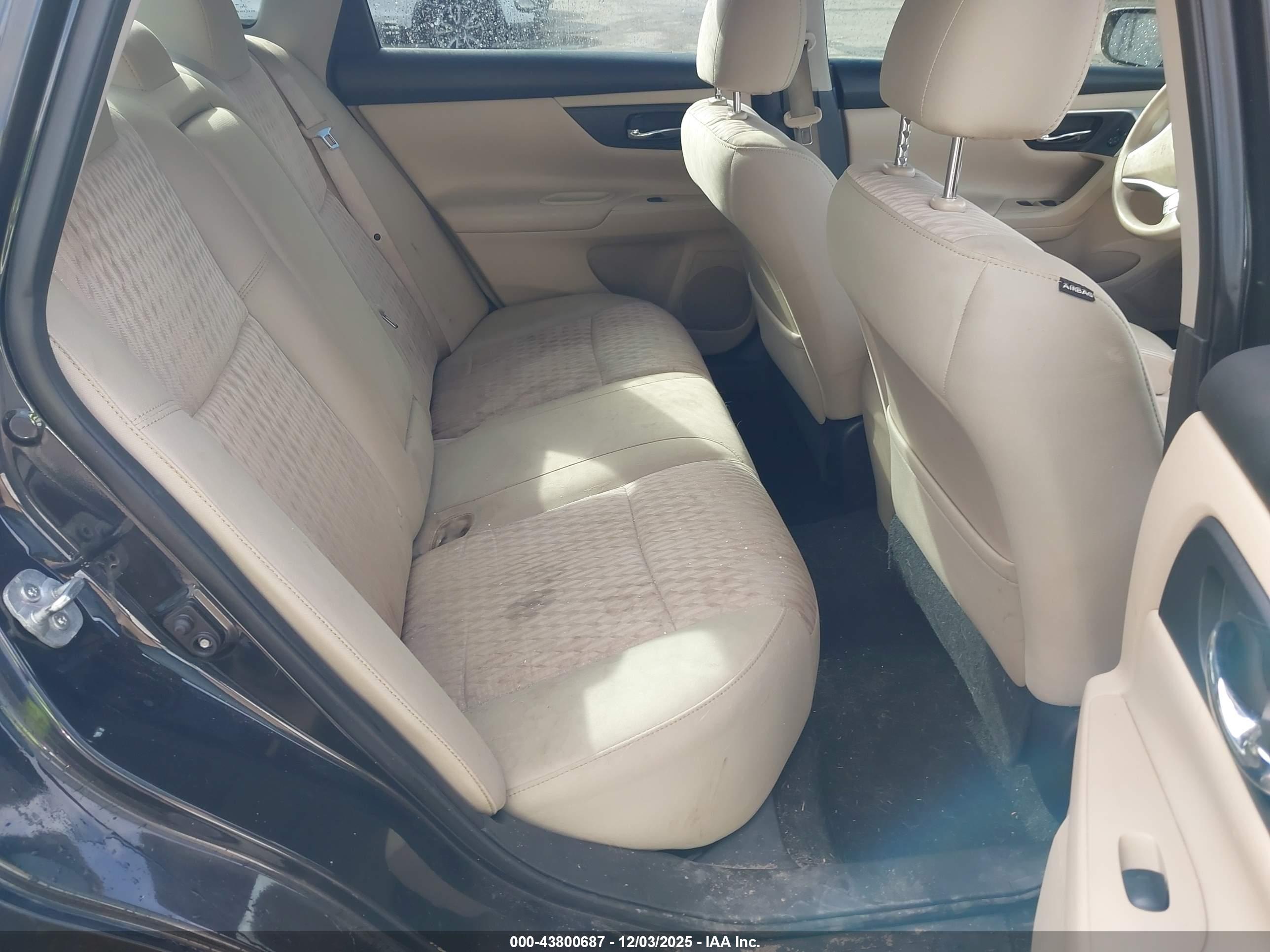 NISSAN ALTIMA image 8
