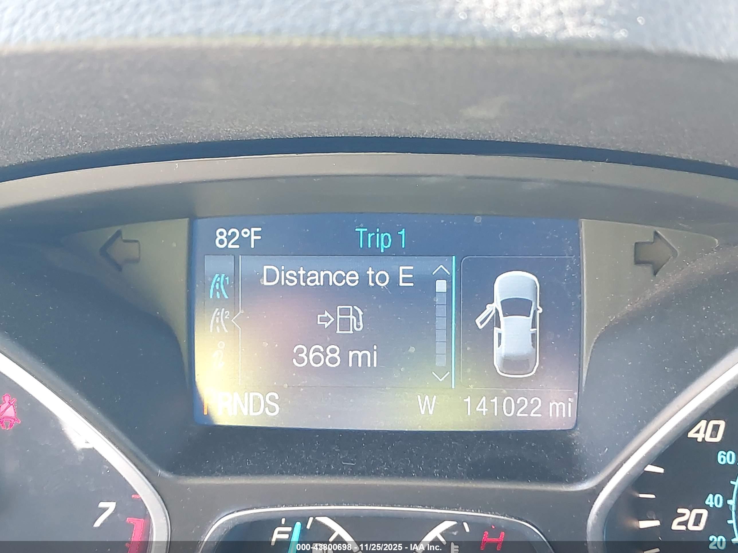 FORD ESCAPE image 7