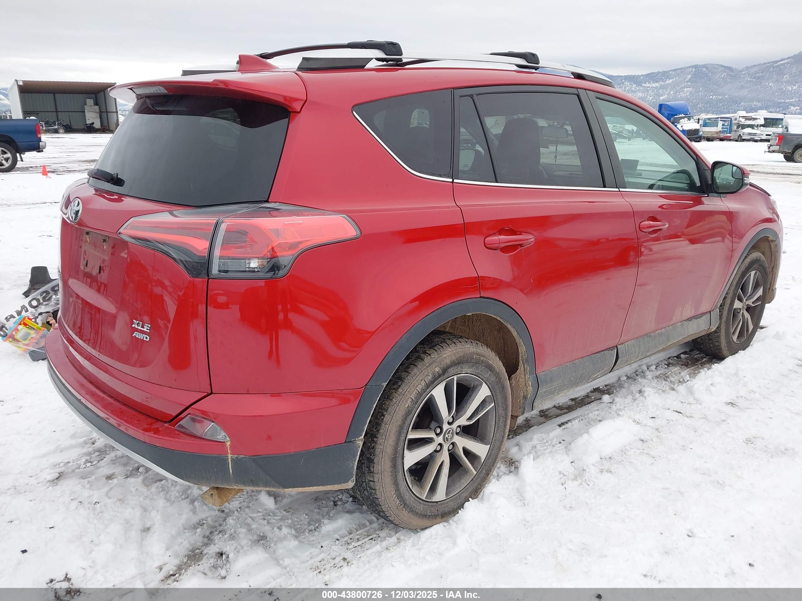 TOYOTA RAV4 image 4