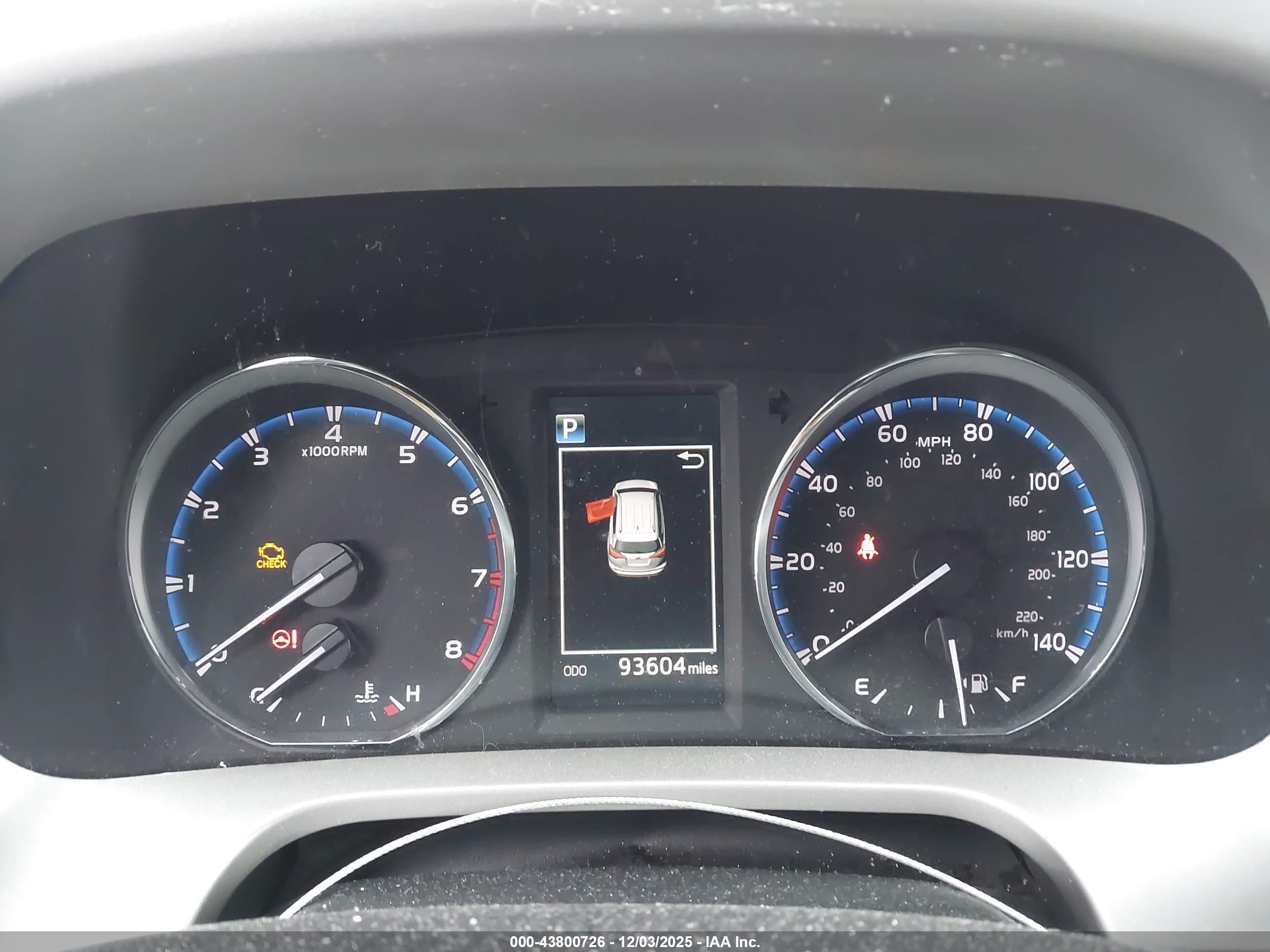 TOYOTA RAV4 image 7
