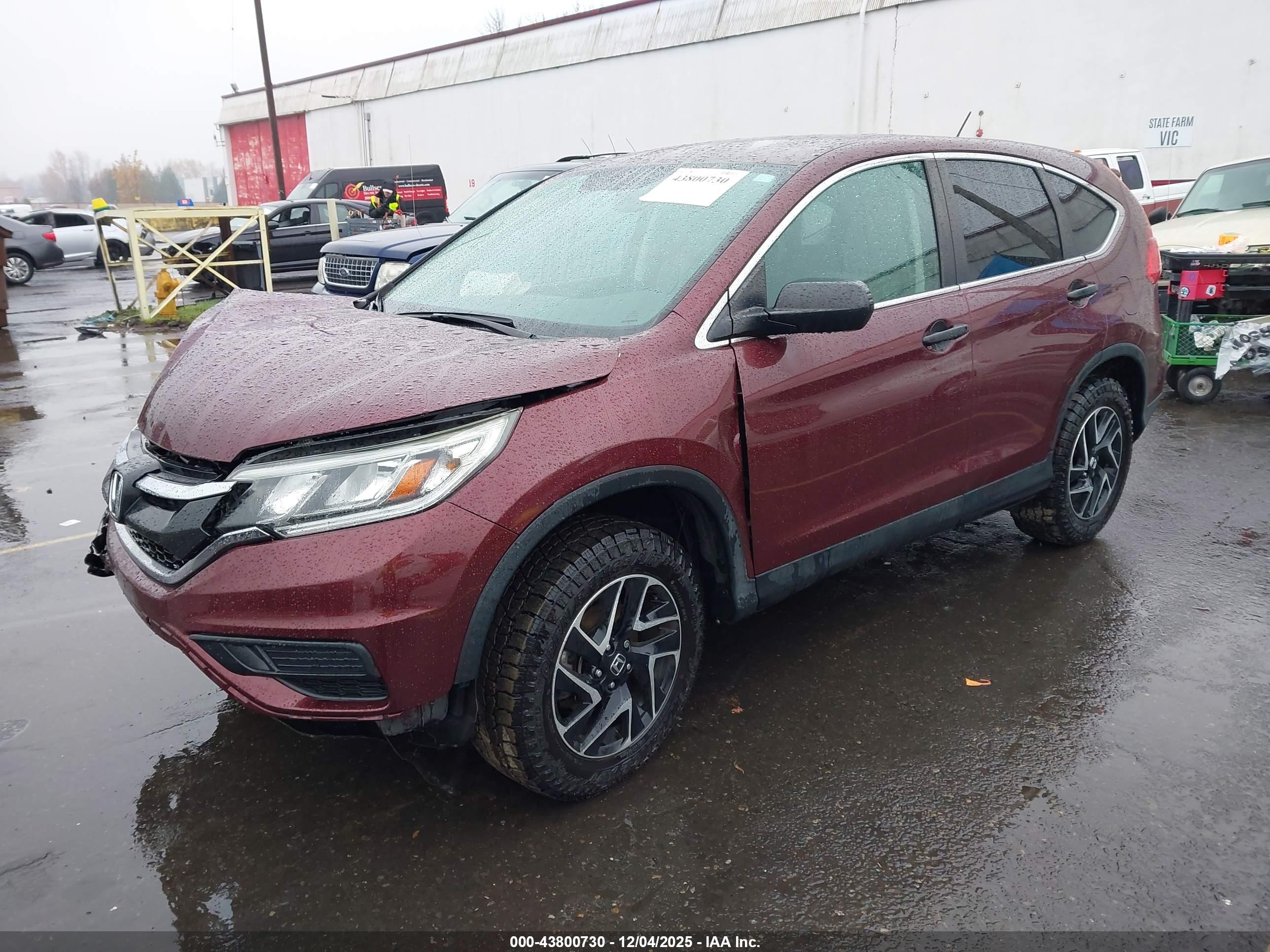 HONDA CR-V image 2