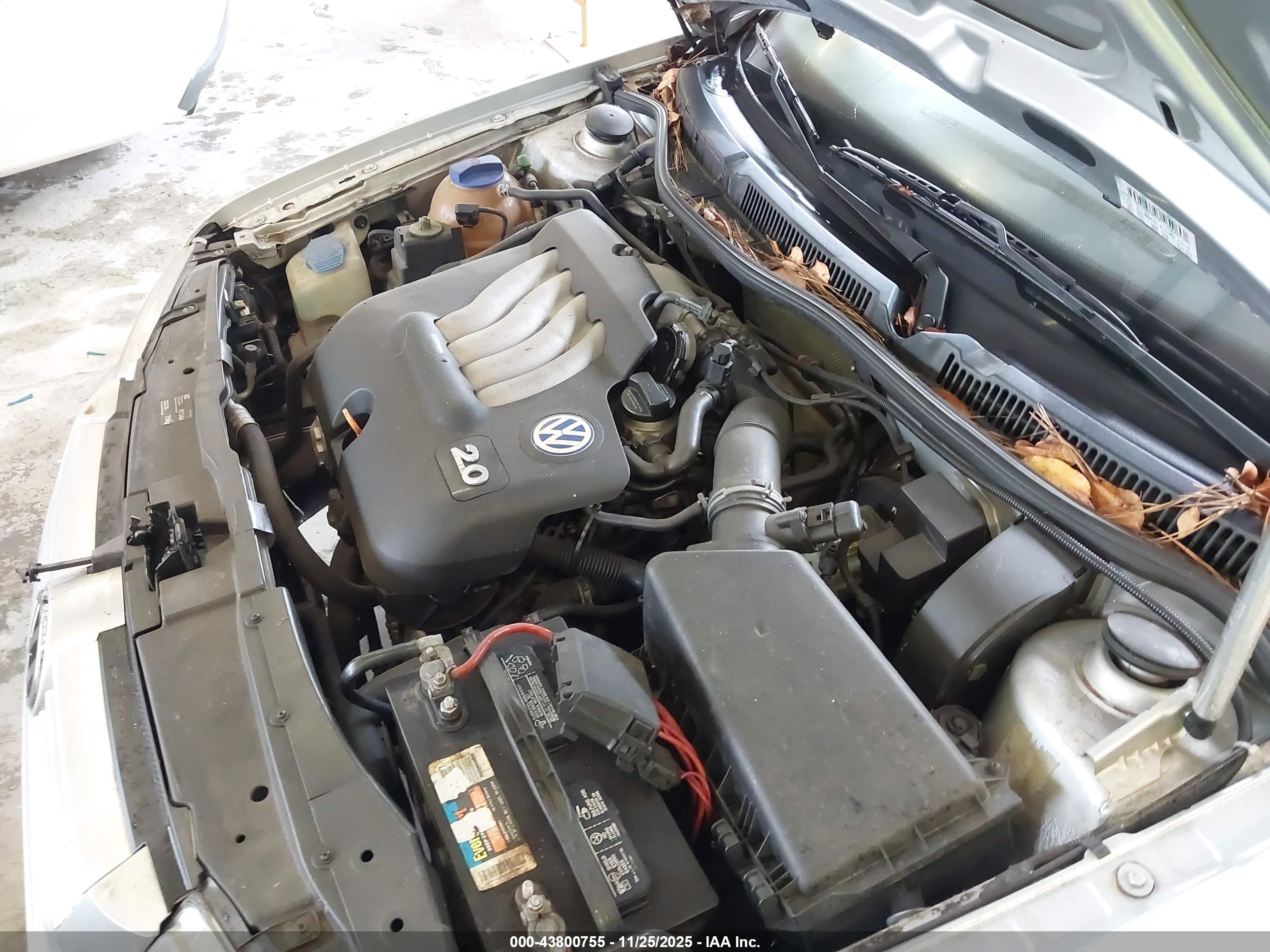 VOLKSWAGEN JETTA image 10