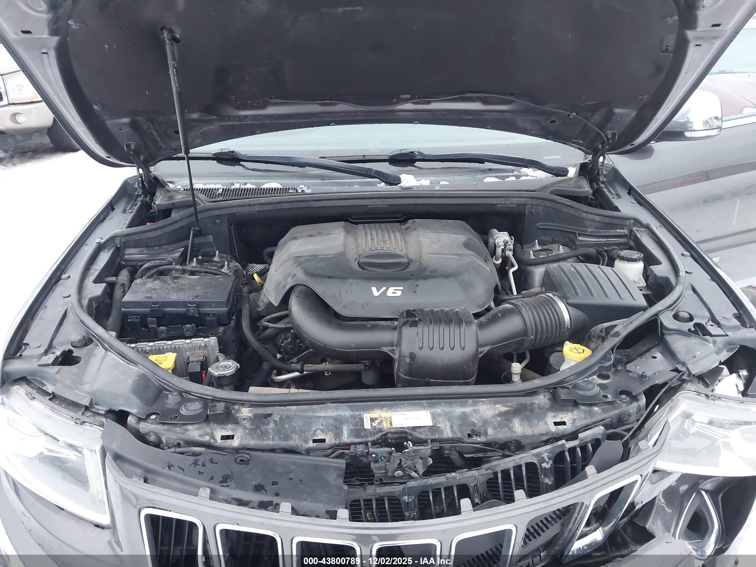 JEEP GRAND image 10