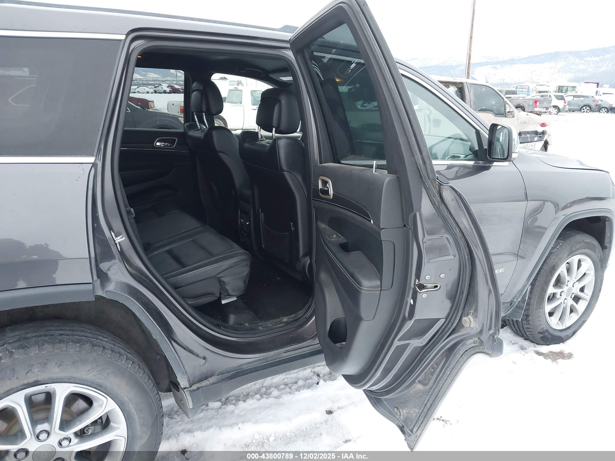 JEEP GRAND image 8